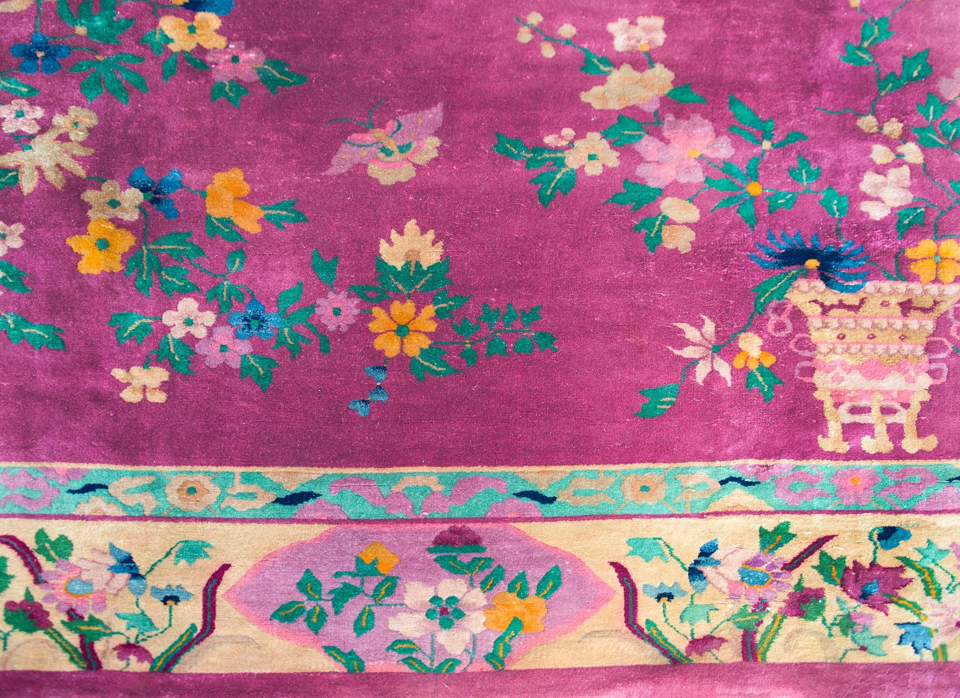 Early 20th Century Chinese Art Deco Rug For Sale
