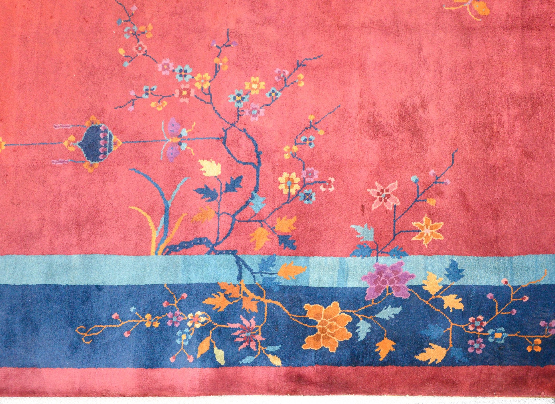 Early 20th Century Chinese Art Deco Rug For Sale