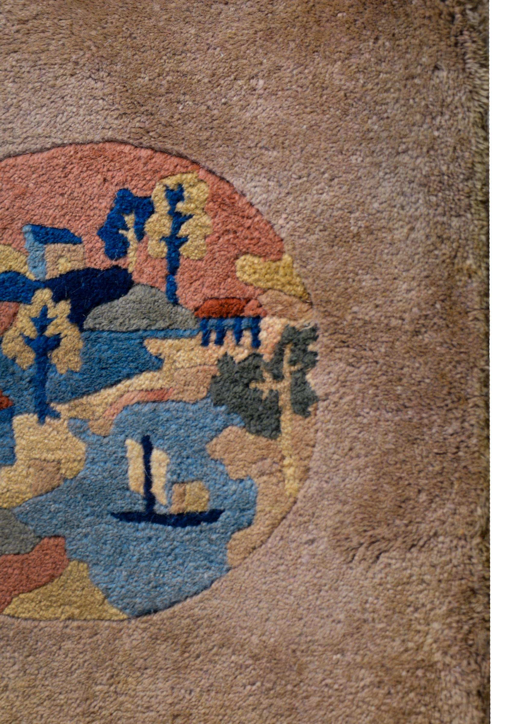 Early 20th Century Chinese Art Deco Rug For Sale