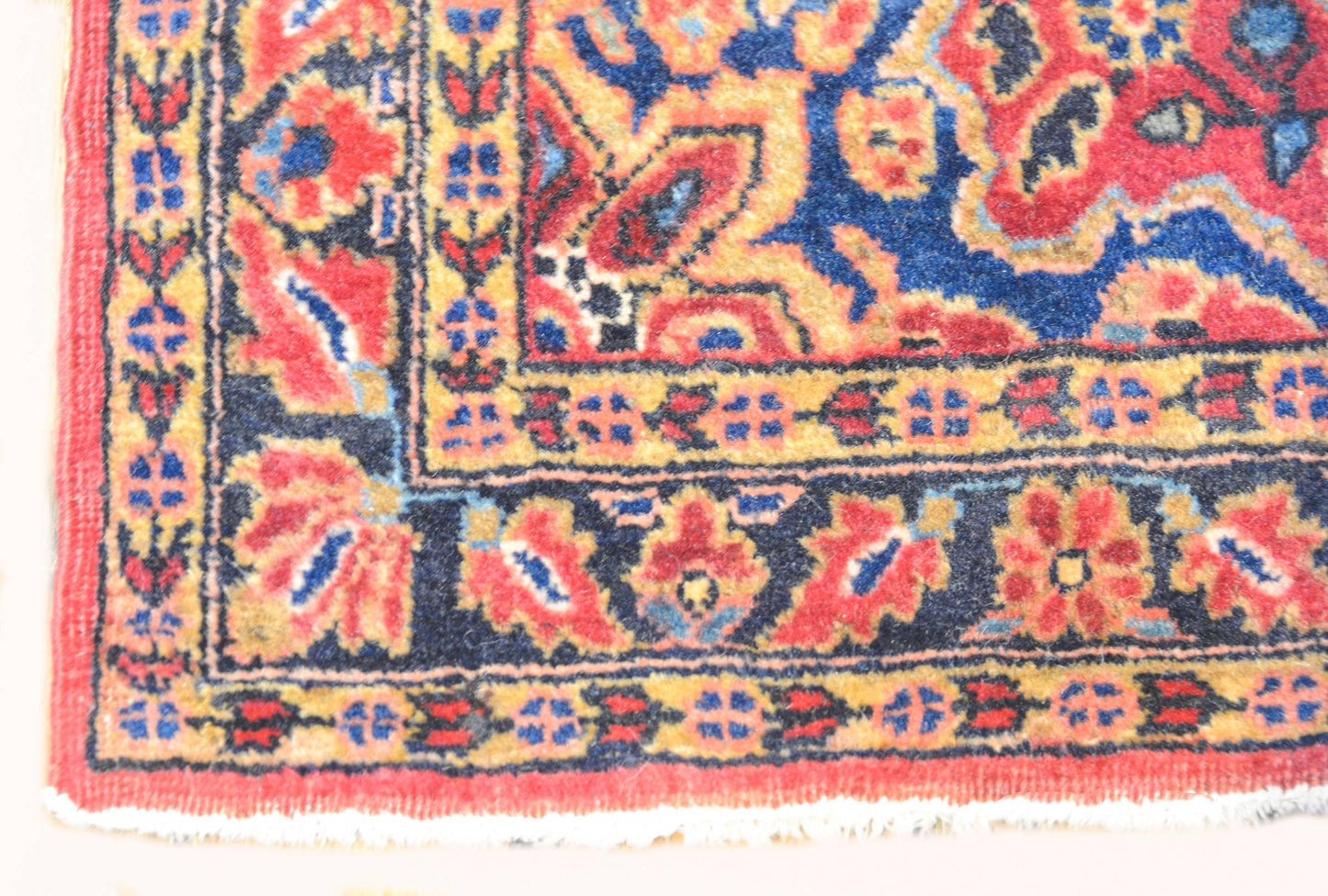 Unusual Early 20th Century Sarouk Rug For Sale