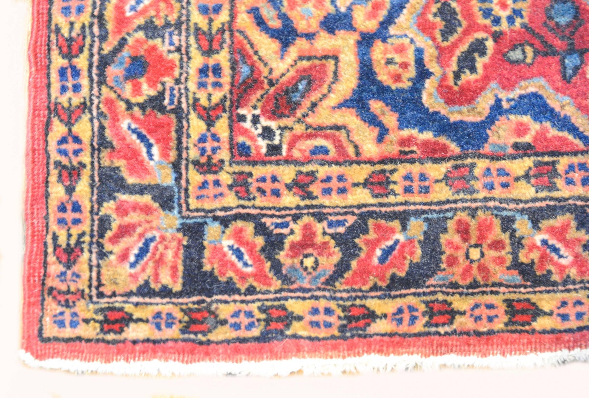 Unusual Early 20th Century Sarouk Rug For Sale