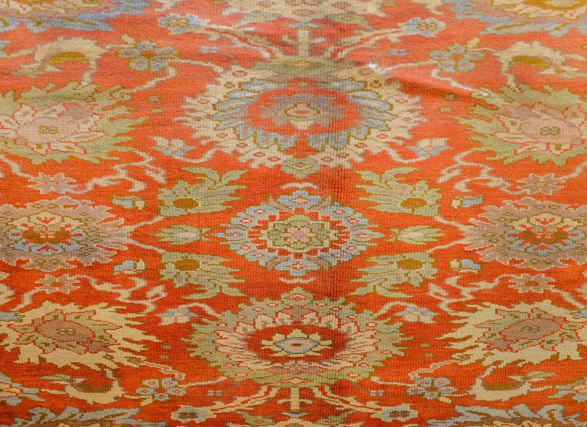 Extraordinary Vintage Sultanabad Rug For Sale