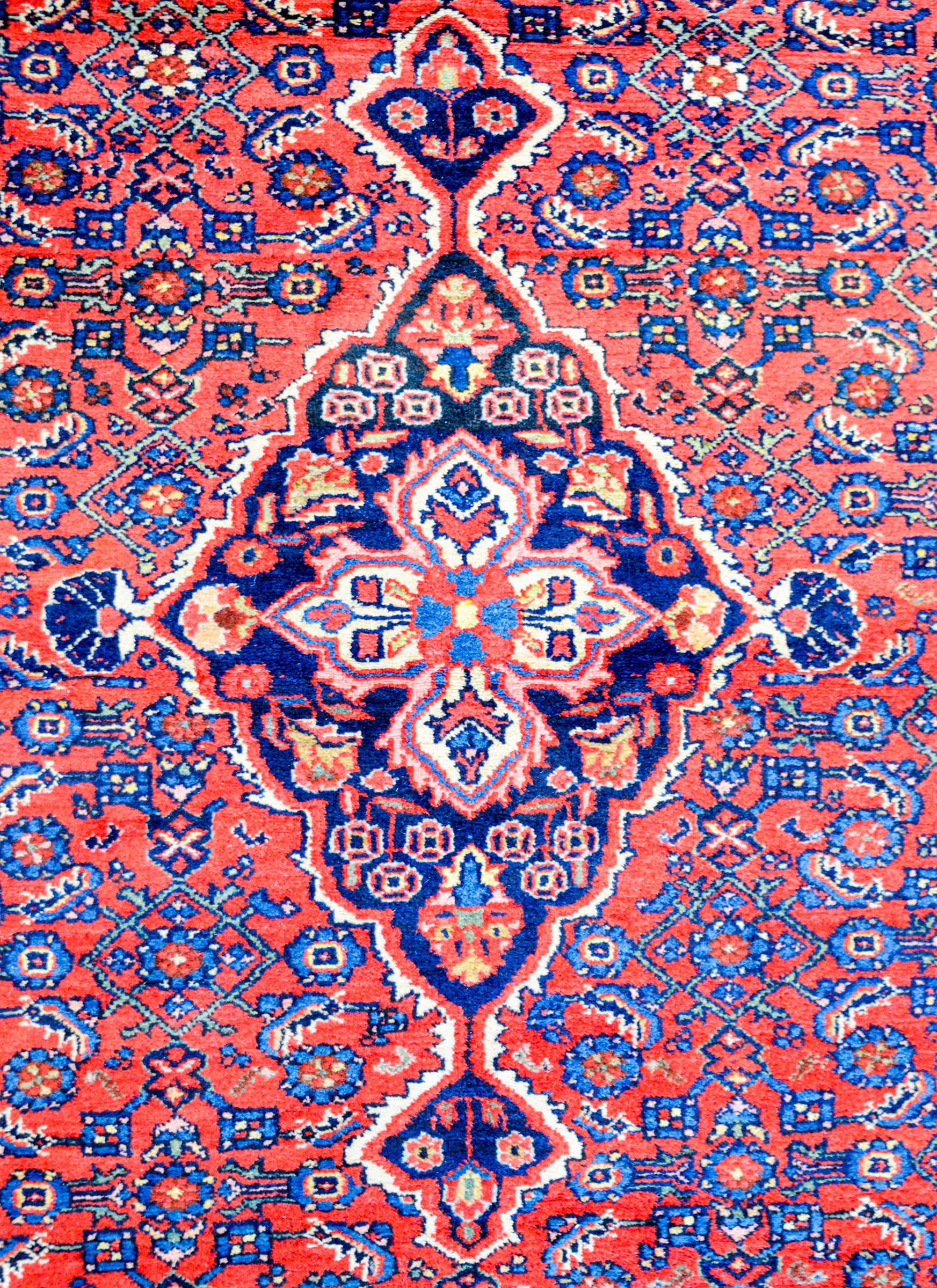 Early 20th Century Malayer Rug For Sale