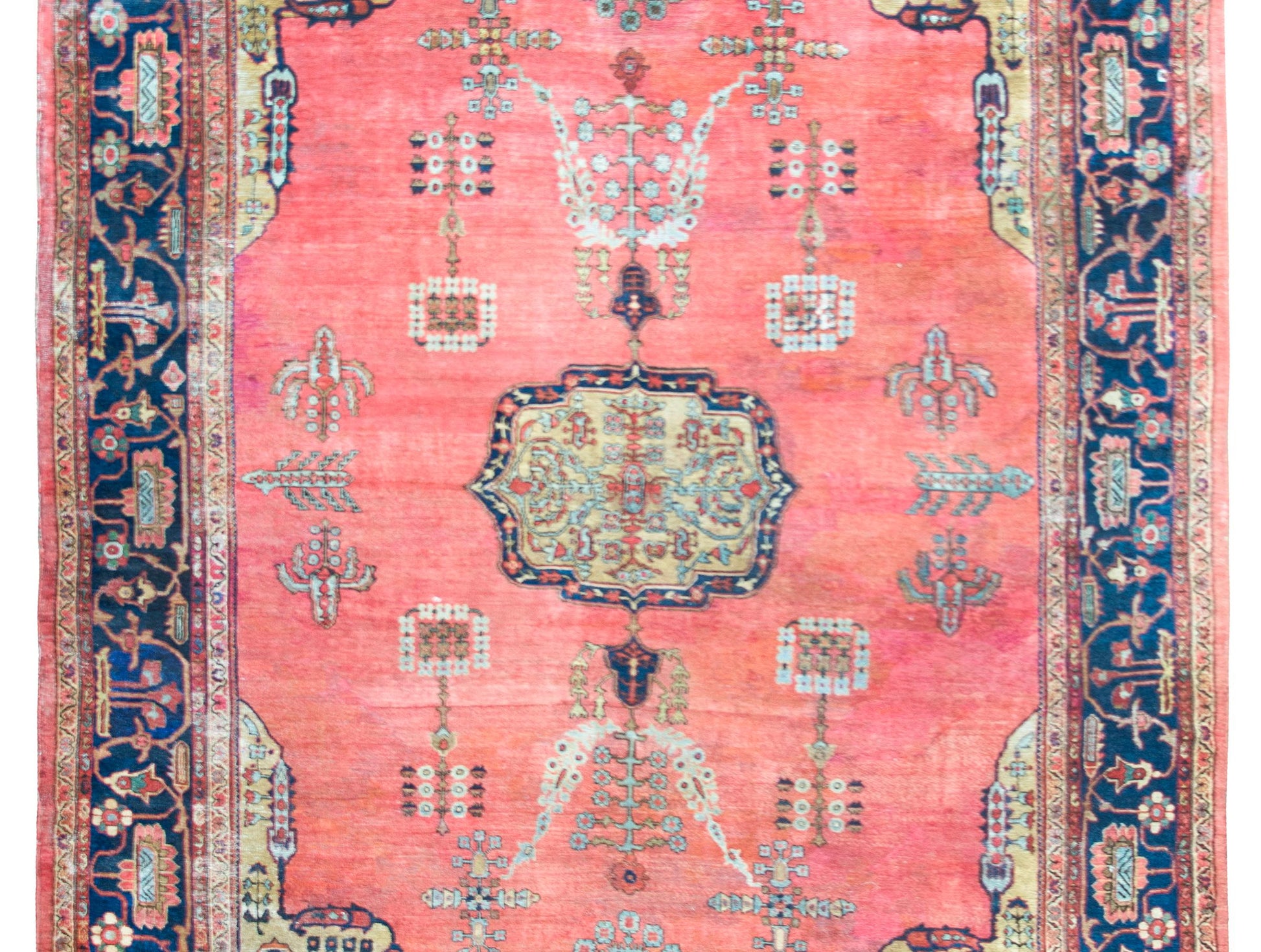 Early 20th Century Persian Sultanabad Rug For Sale