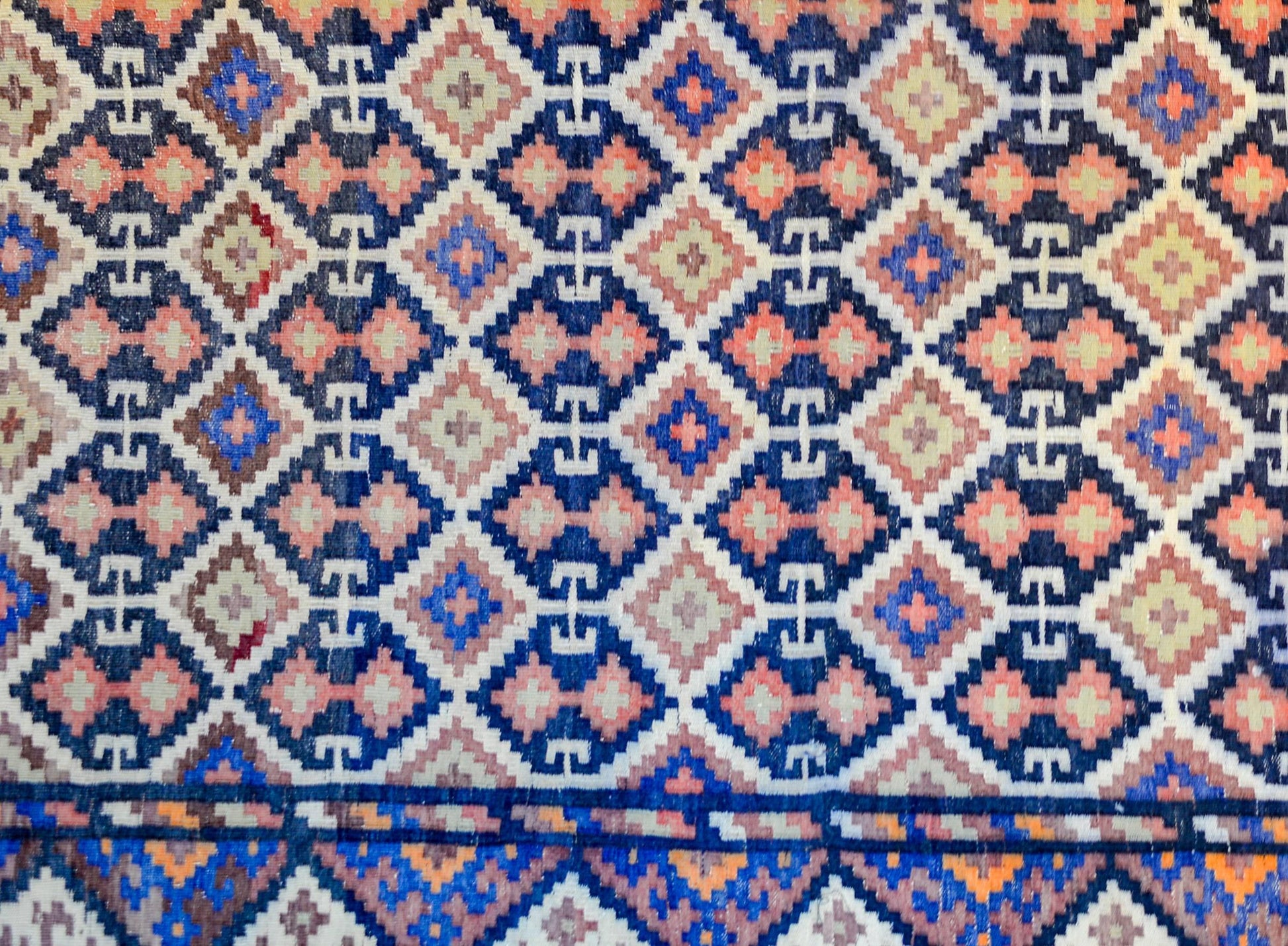 Amazing Early 20th Century Saveh Kilim Rug For Sale