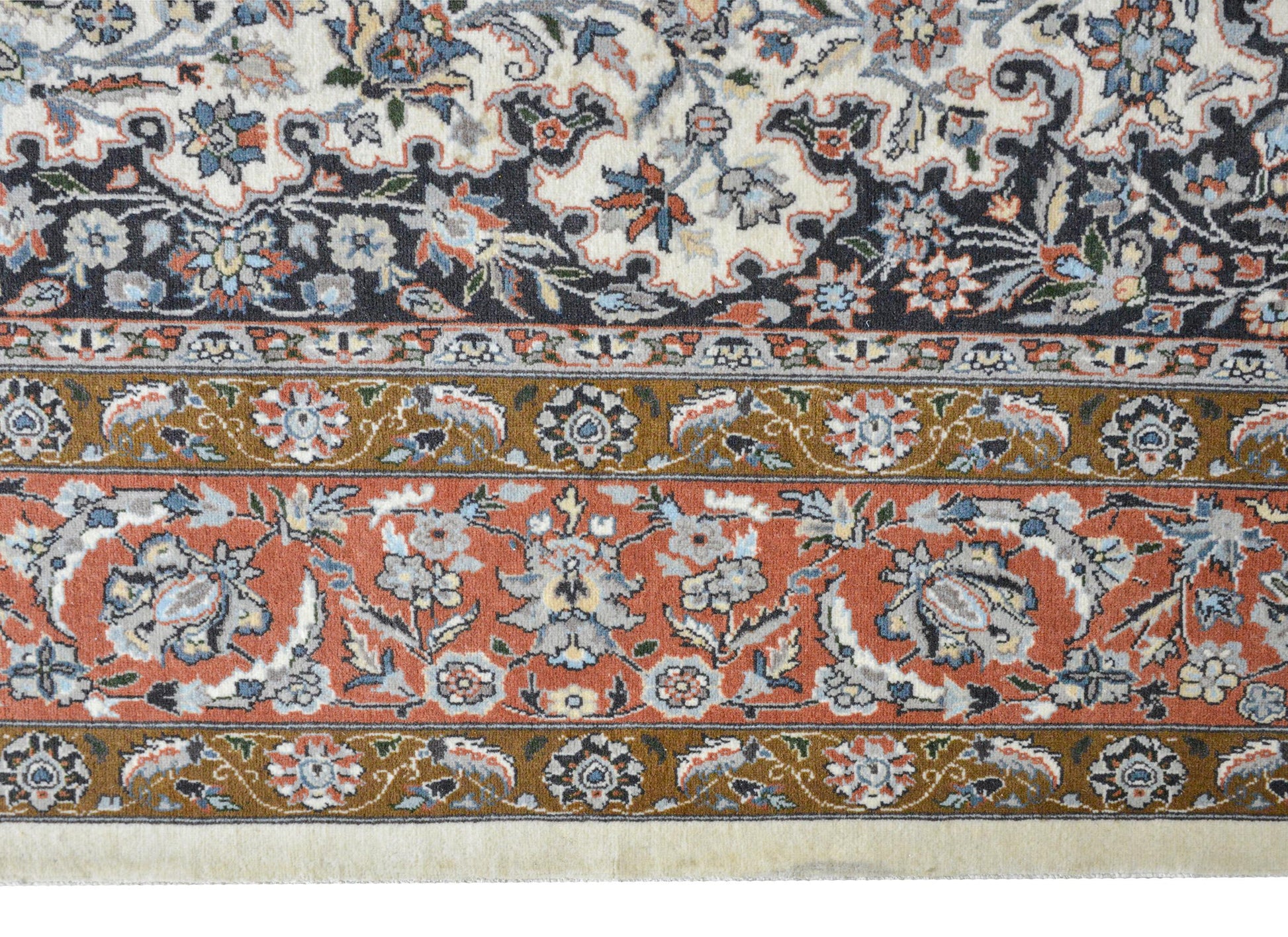 Vintage Tabriz Rug For Sale