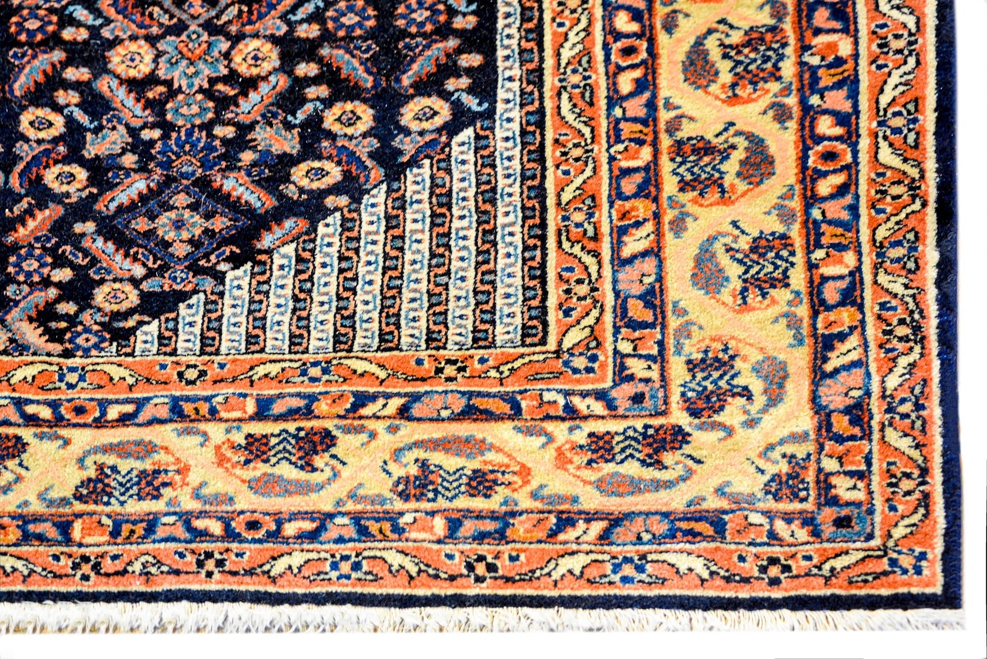 Wonderful Early 20th Century Sarouk Moharramat For Sale
