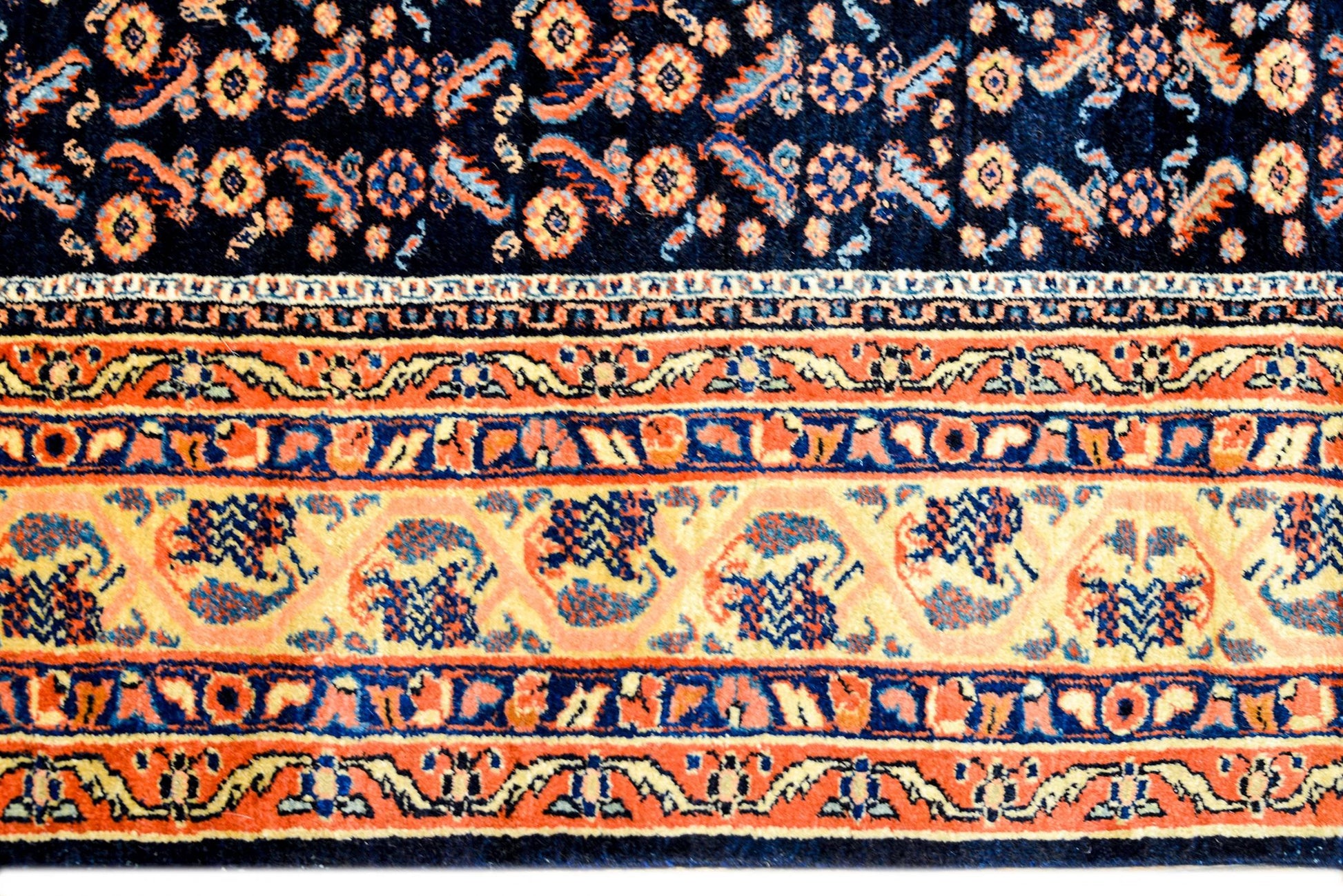 Wonderful Early 20th Century Sarouk Moharramat For Sale