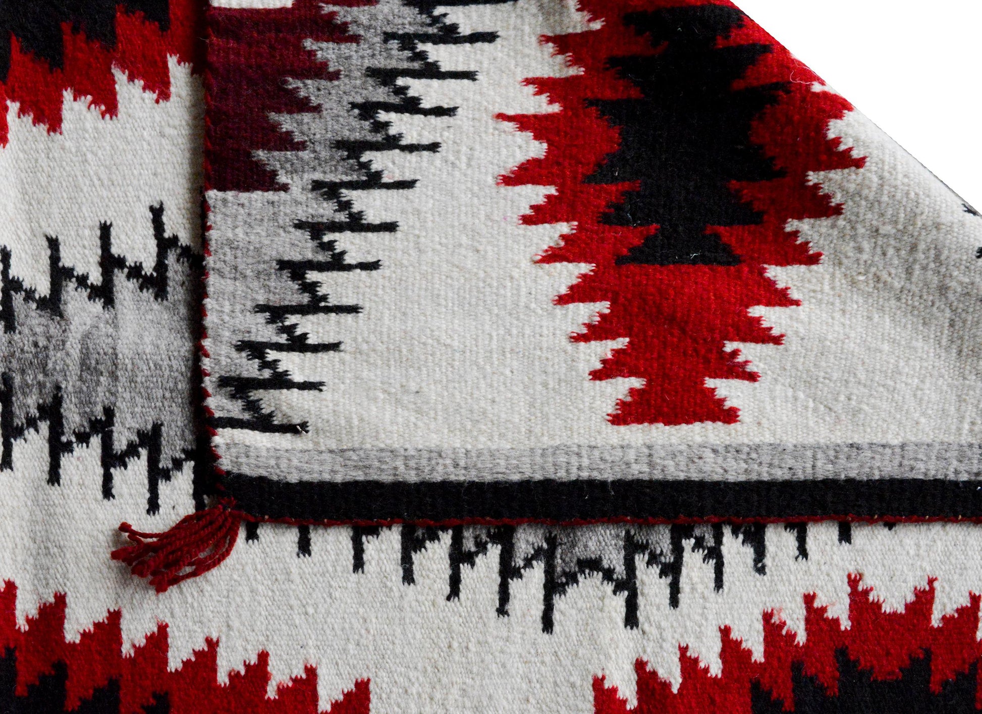 Early 20th Century Navajo Rug For Sale