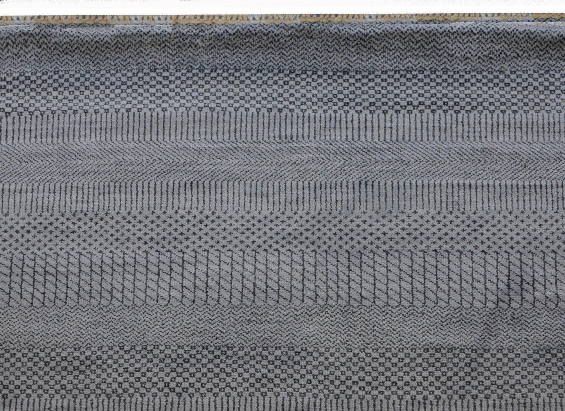 Chic Contemporary Rug For Sale