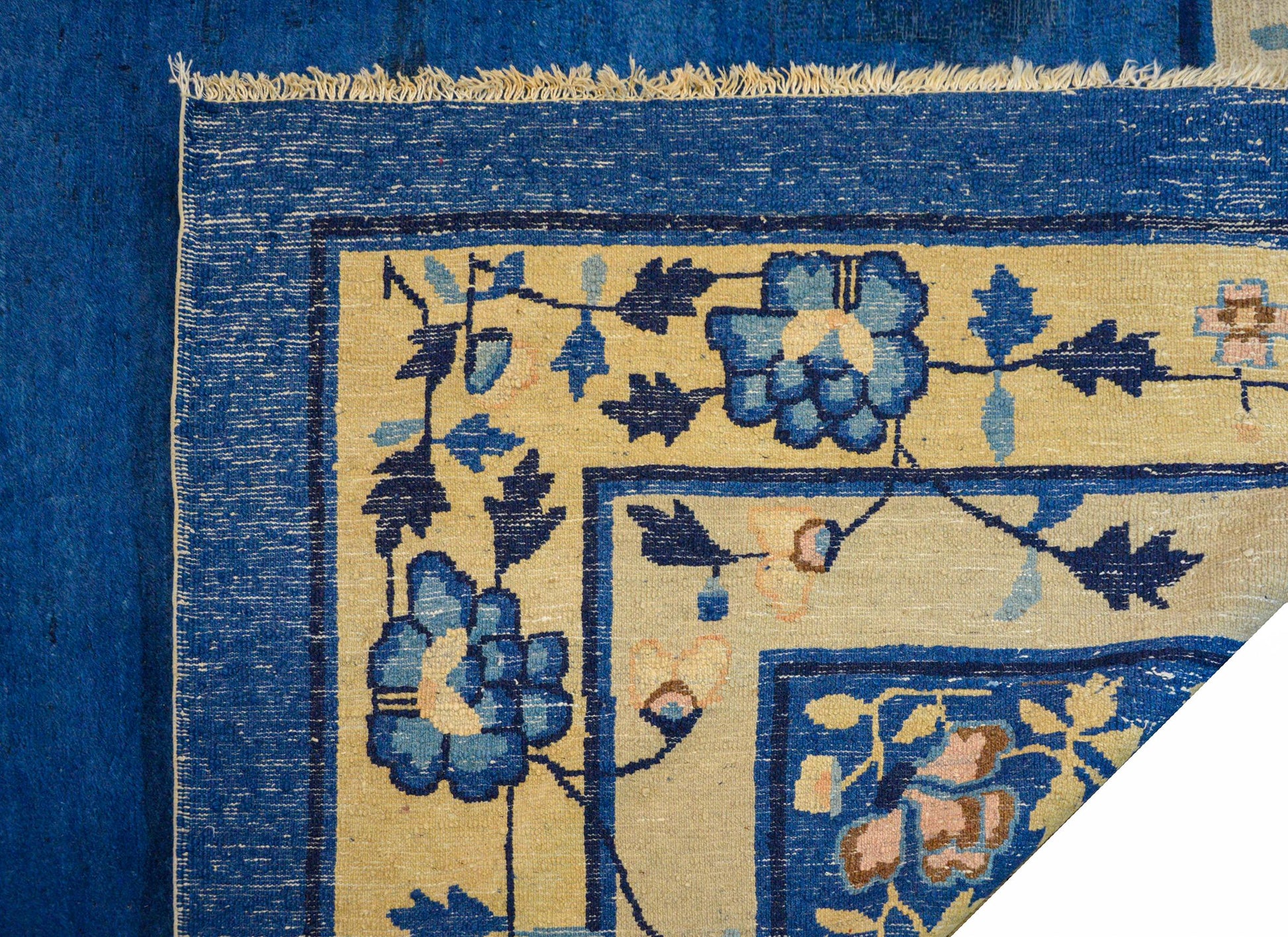 Gorgeous Early 20th Century Peking Rug For Sale