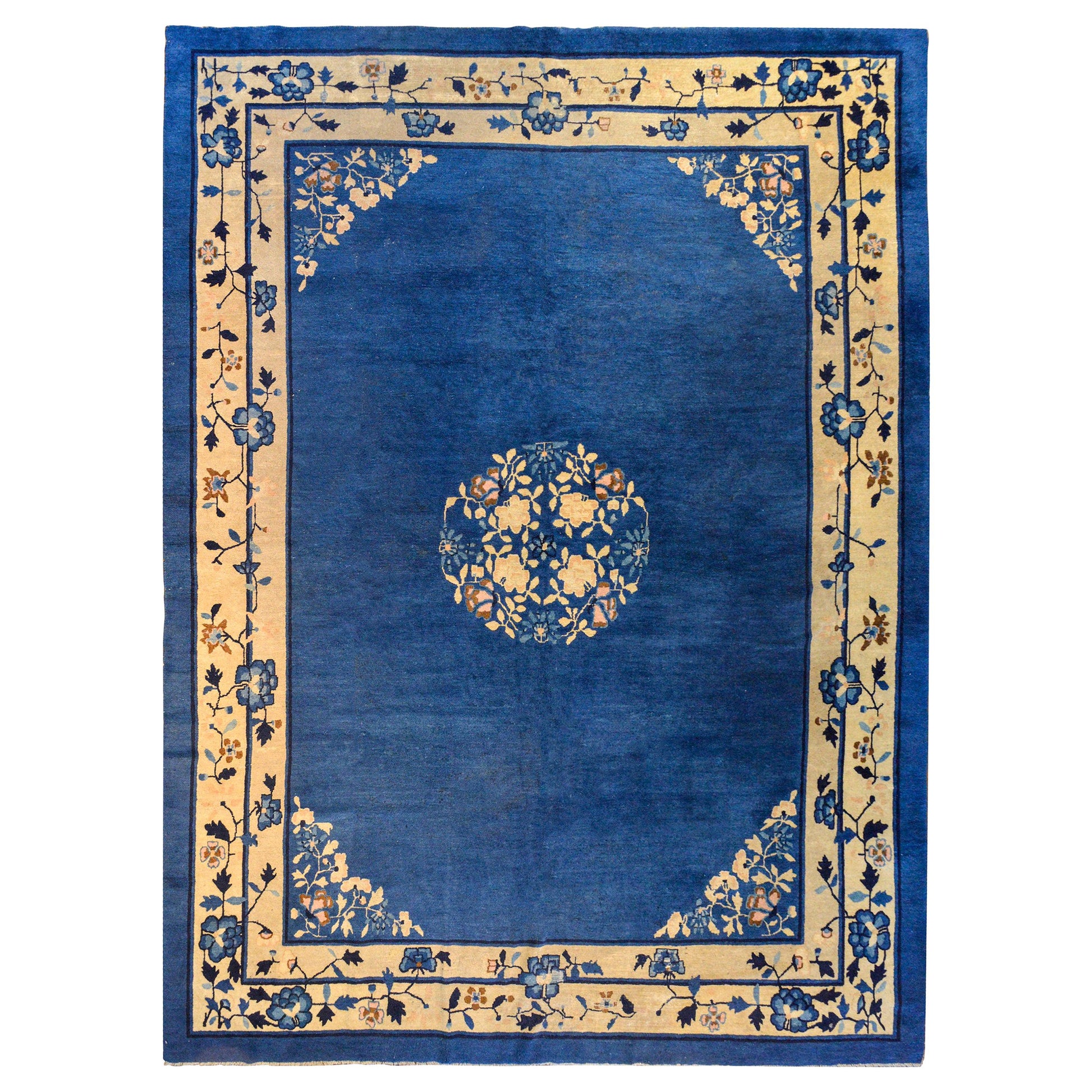 Gorgeous Early 20th Century Peking Rug For Sale