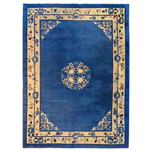 Gorgeous Early 20th Century Peking Rug For Sale