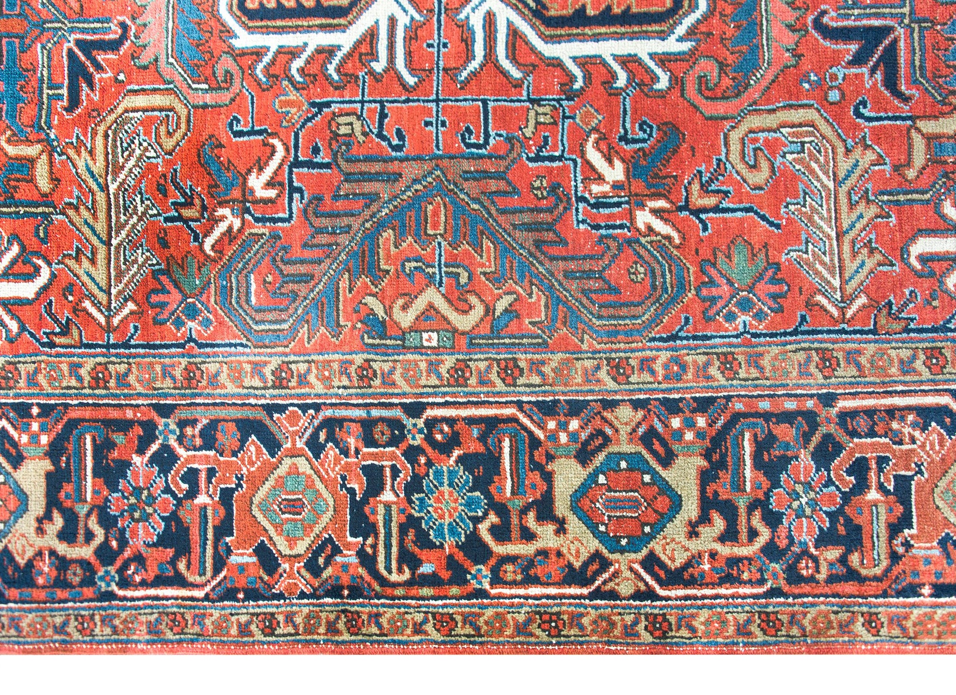 Early 20th Century Persian Heriz Rug For Sale