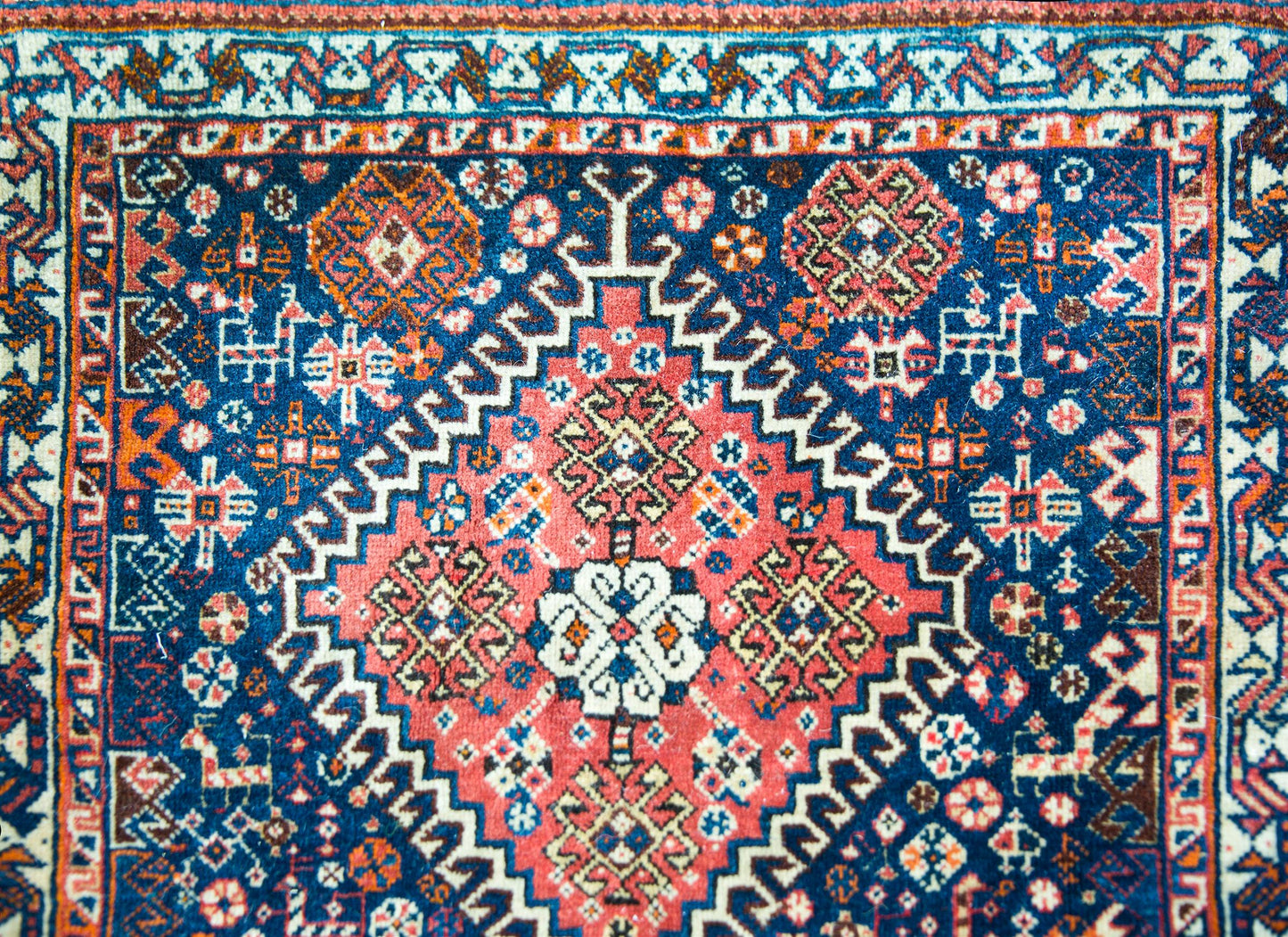 Early 20th Century Persian Afshar Rug For Sale