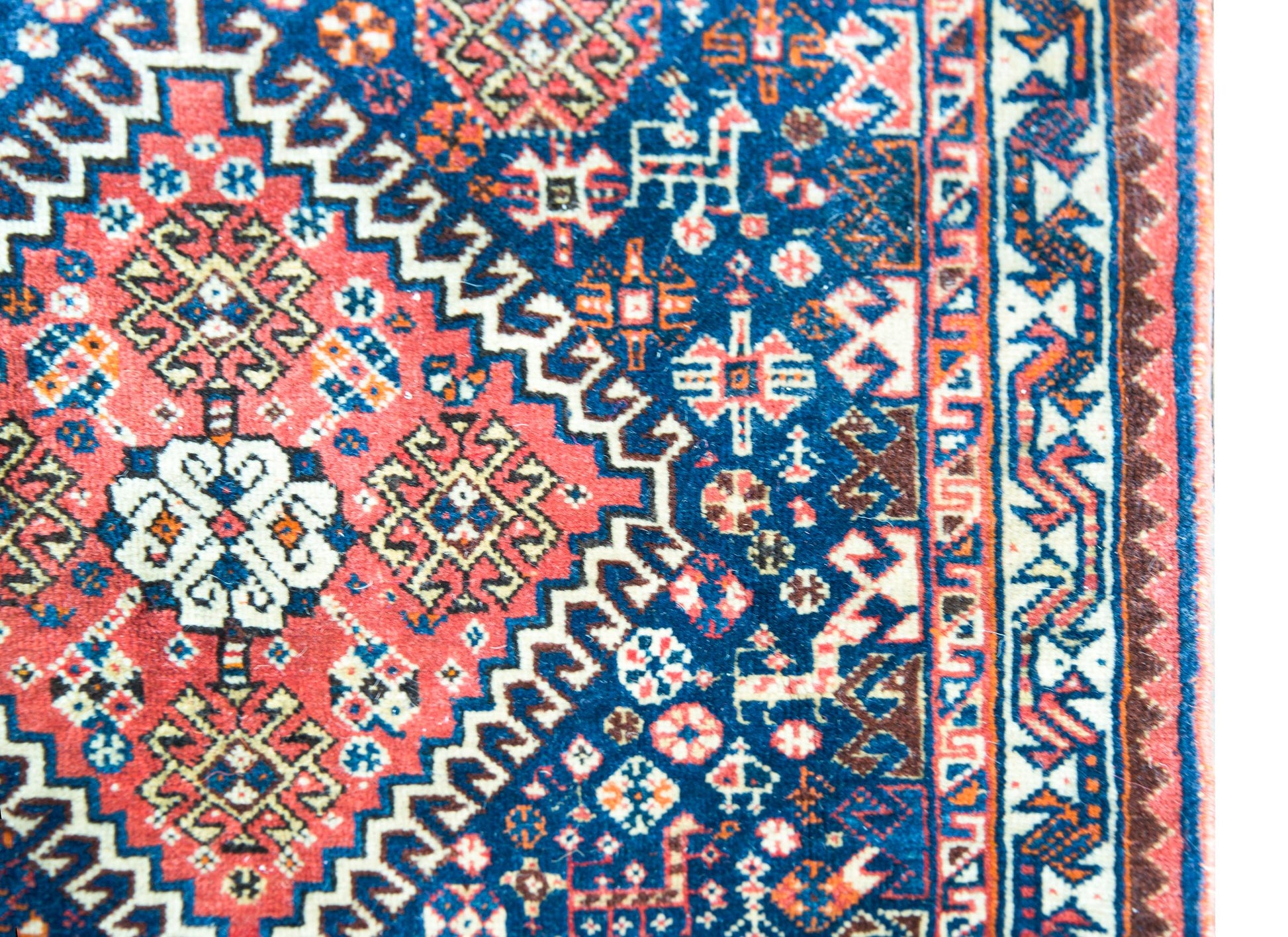 Early 20th Century Persian Afshar Rug For Sale