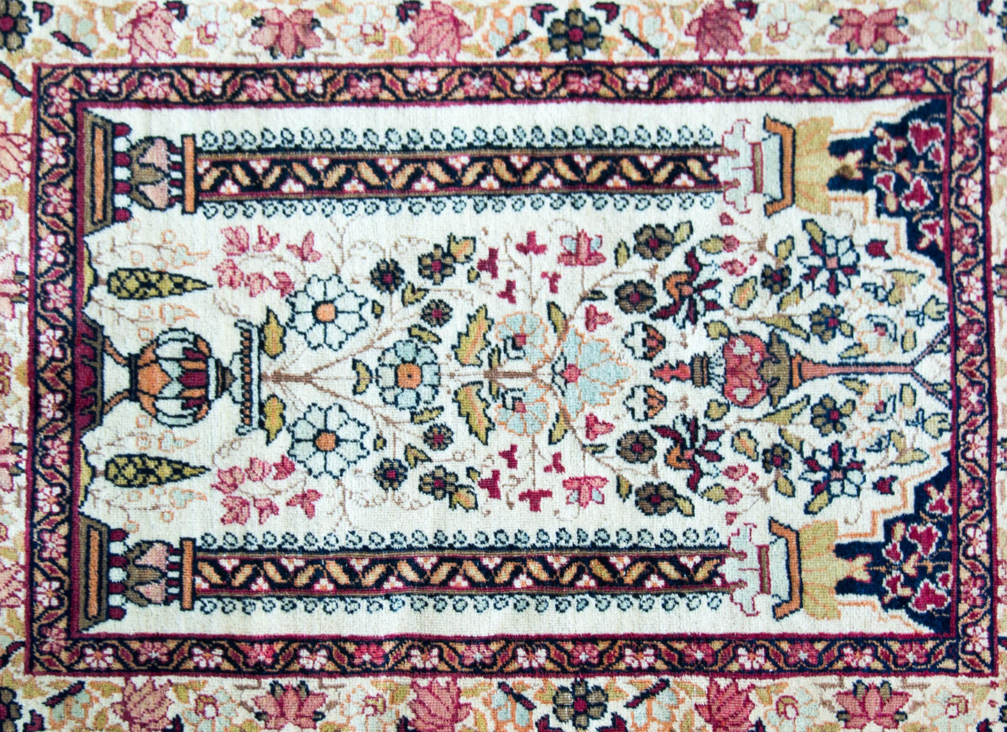 Early 20th Century Kirman Rug For Sale