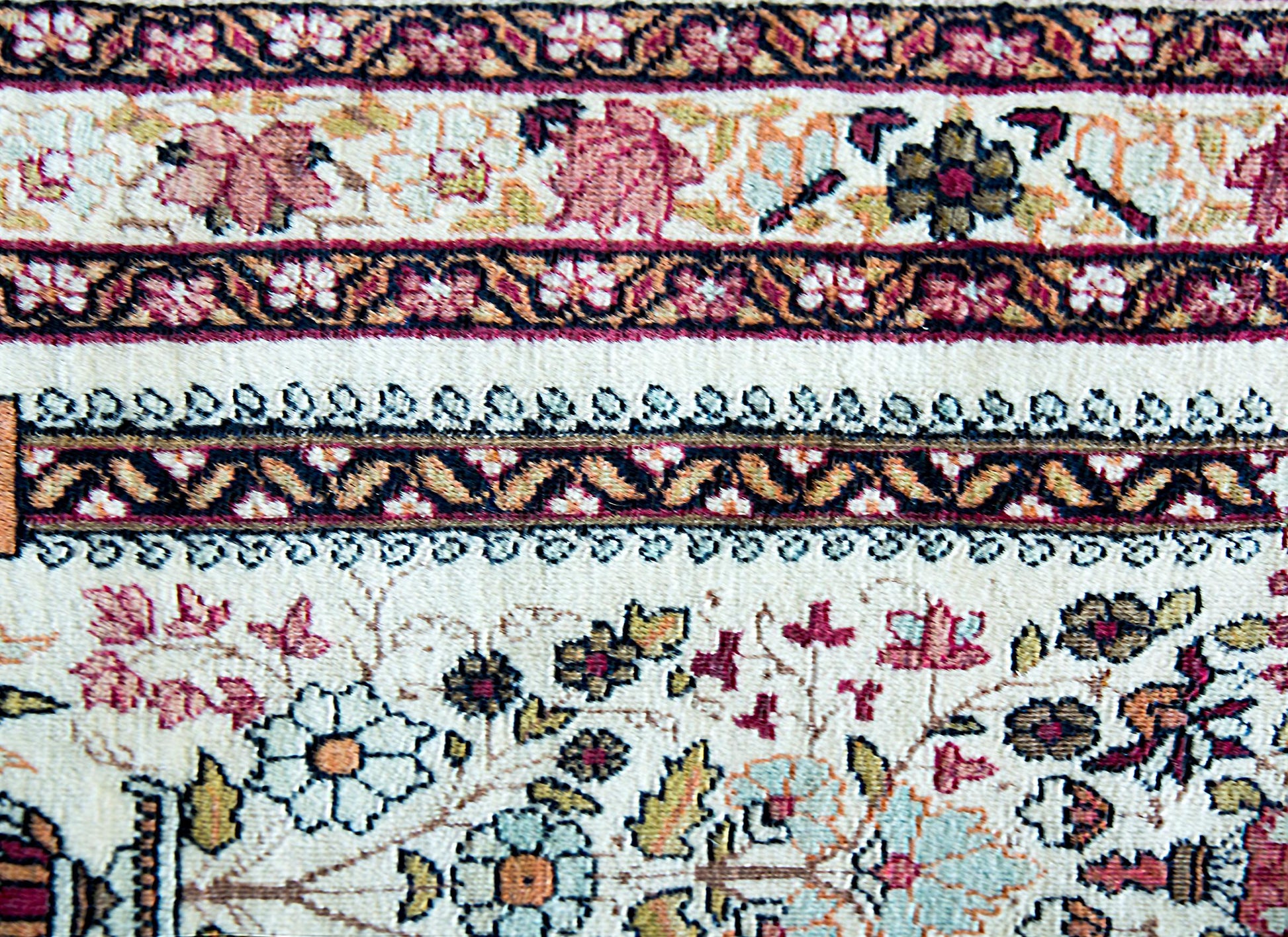 Early 20th Century Kirman Rug For Sale