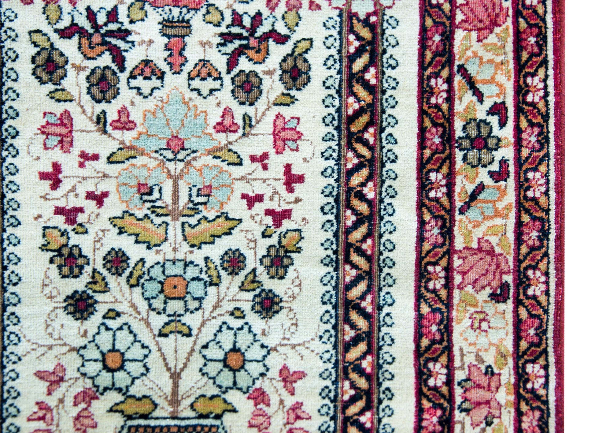 Early 20th Century Kirman Rug For Sale