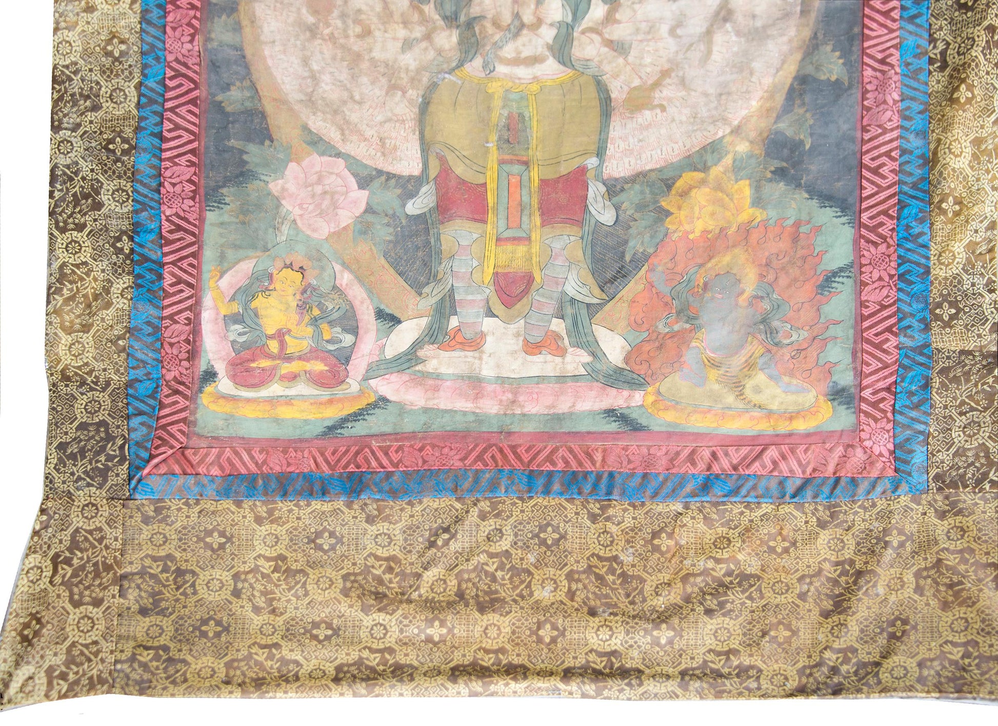 Late 19th Century Tibetan Thangka Depicting Sitatapattra For Sale