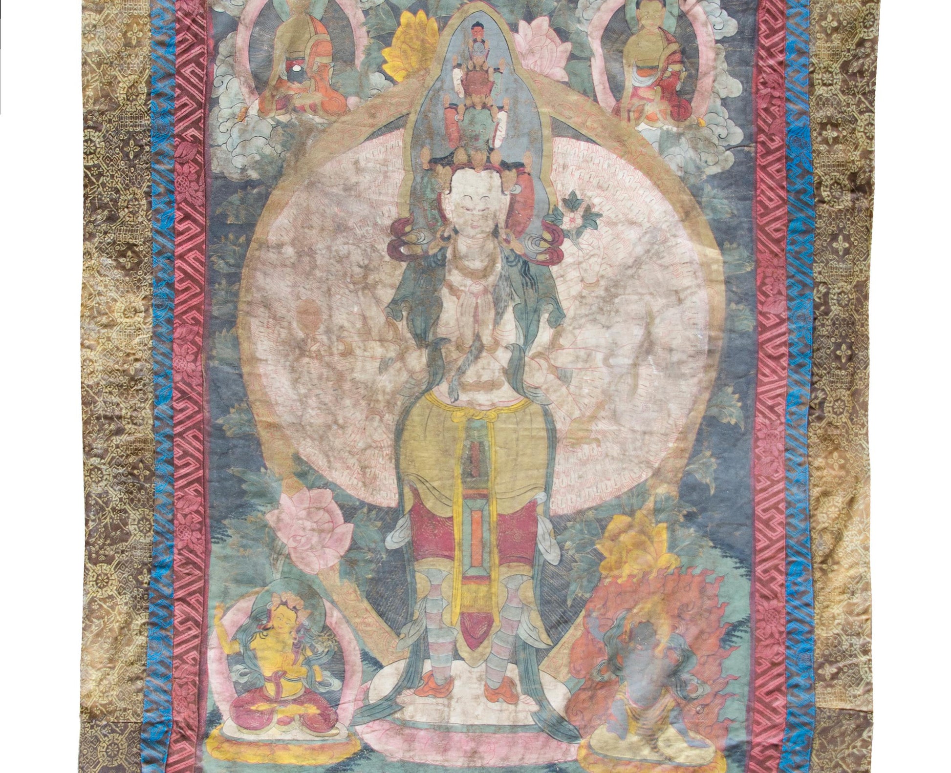Late 19th Century Tibetan Thangka Depicting Sitatapattra For Sale