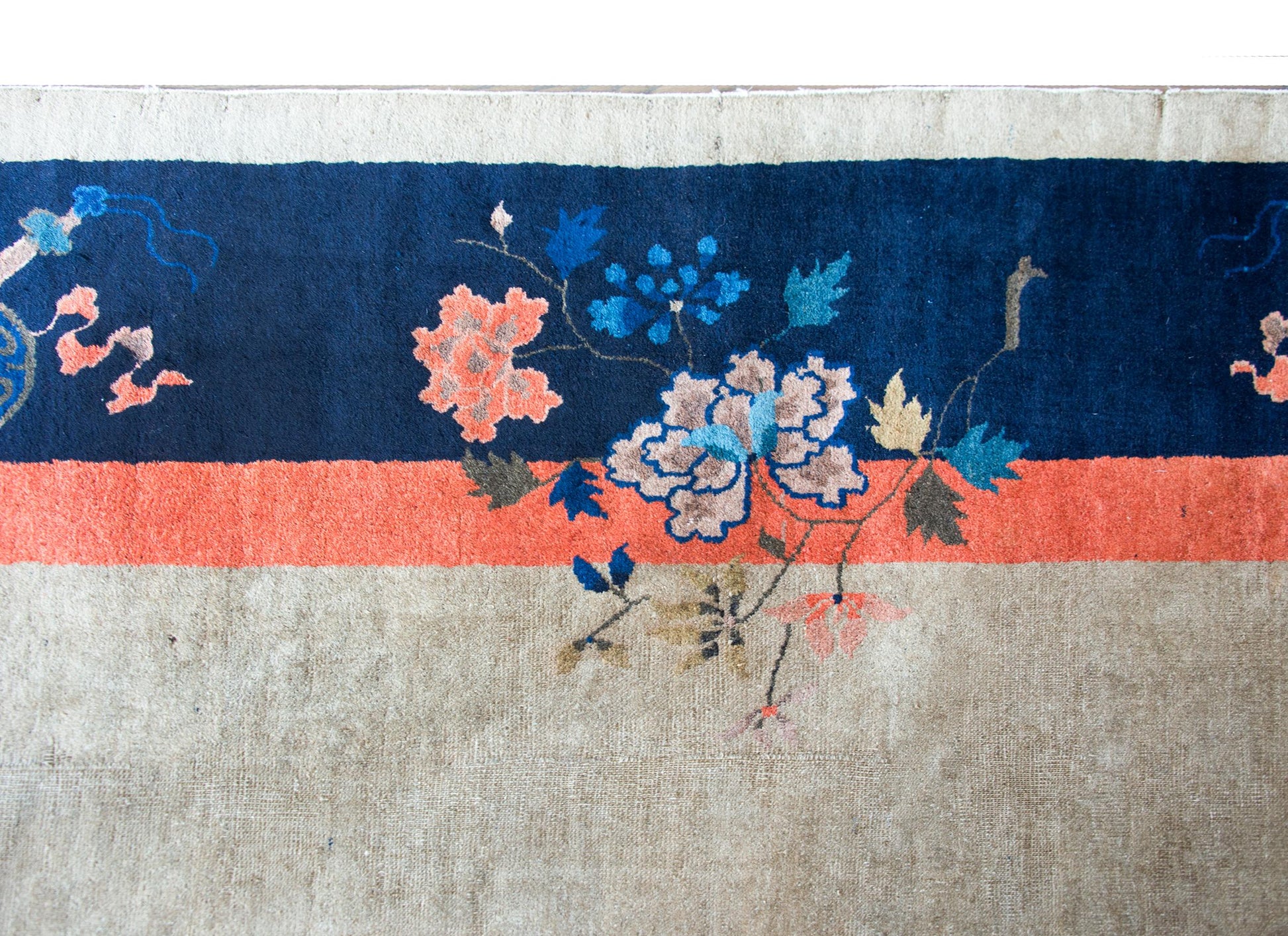 Early 20th Century Chinese Feti Rug  For Sale