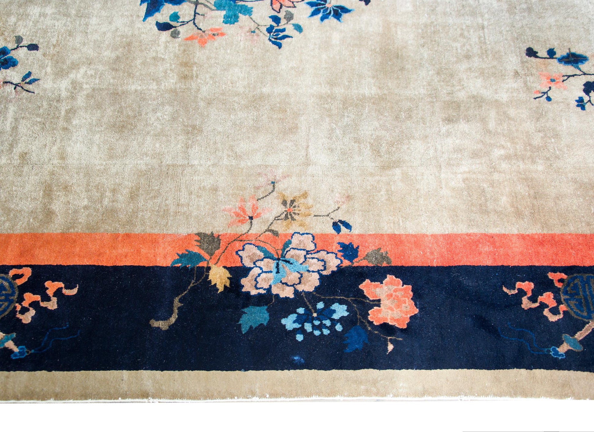 Early 20th Century Chinese Feti Rug  For Sale