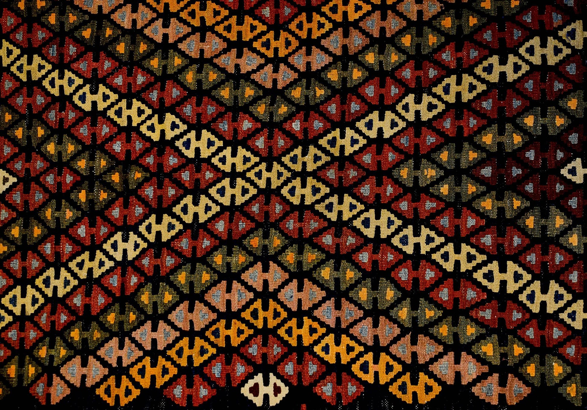 Fantastic Mid-20th Century Kirmanshah Kilim Runner For Sale
