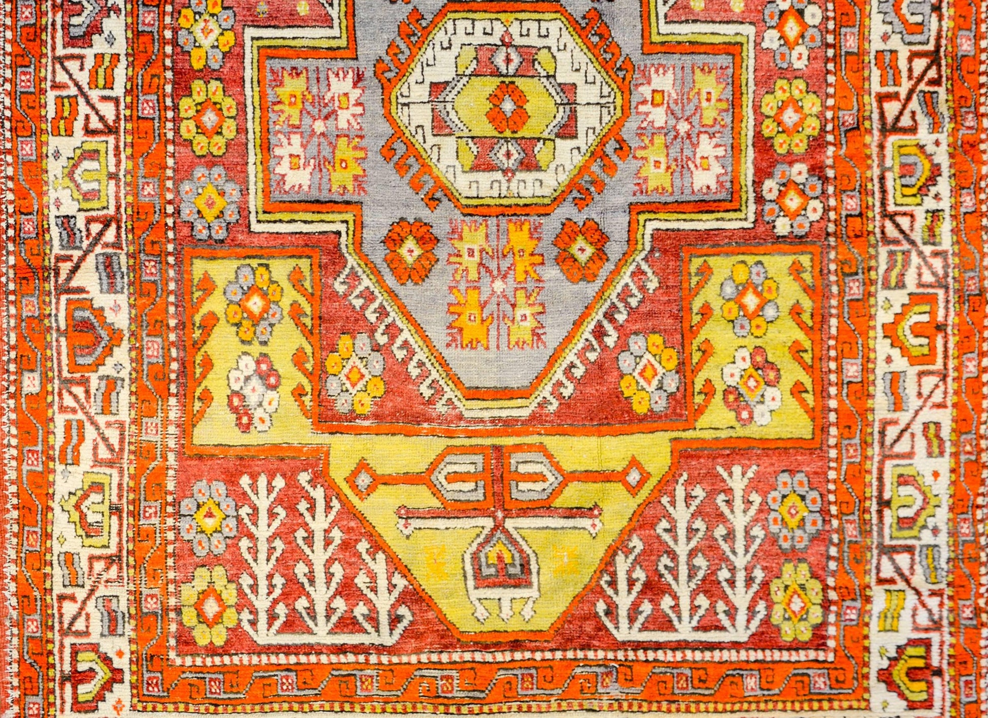 Wonderful Vintage Turkish Konya Rug For Sale