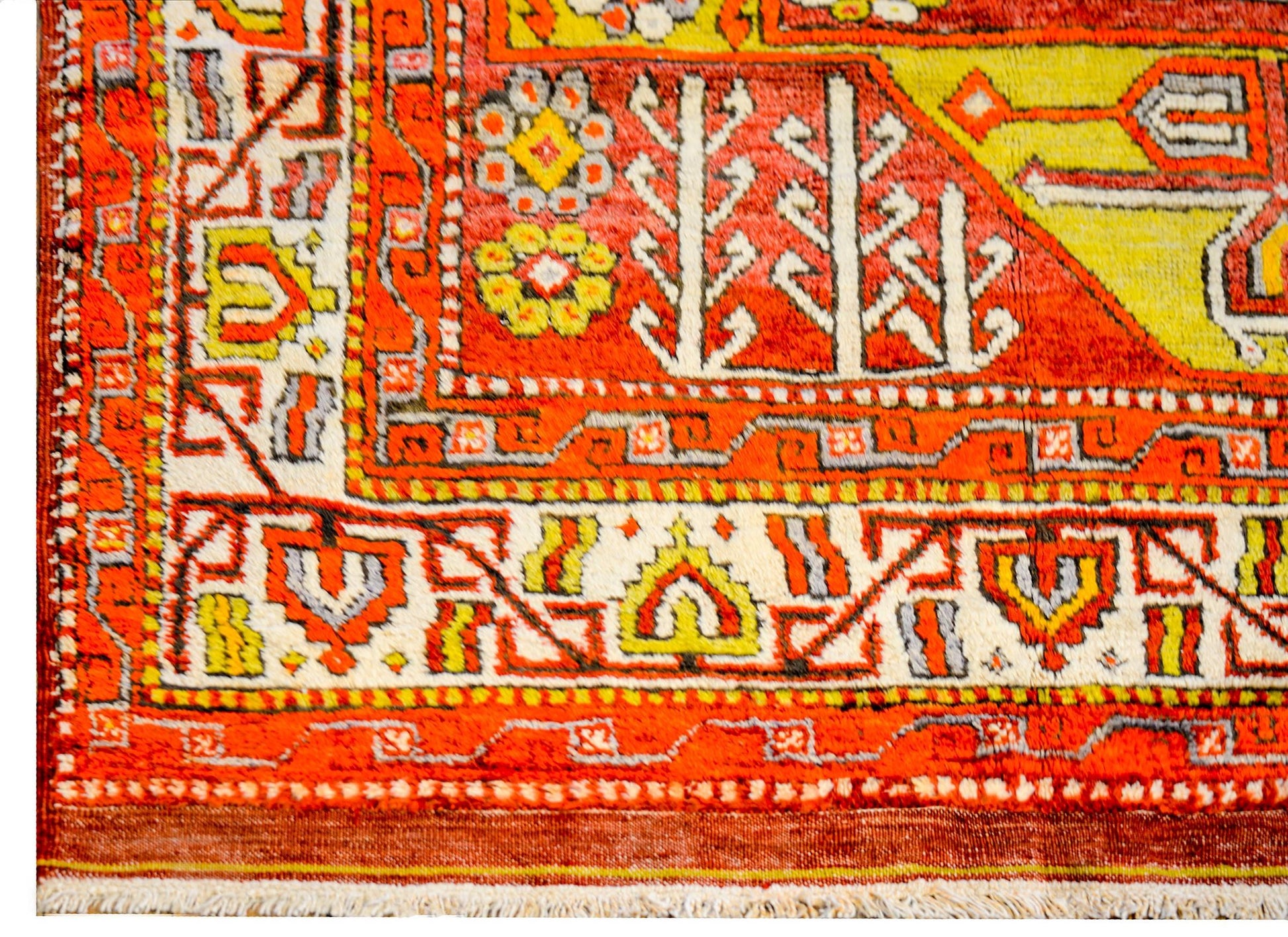 Wonderful Vintage Turkish Konya Rug For Sale