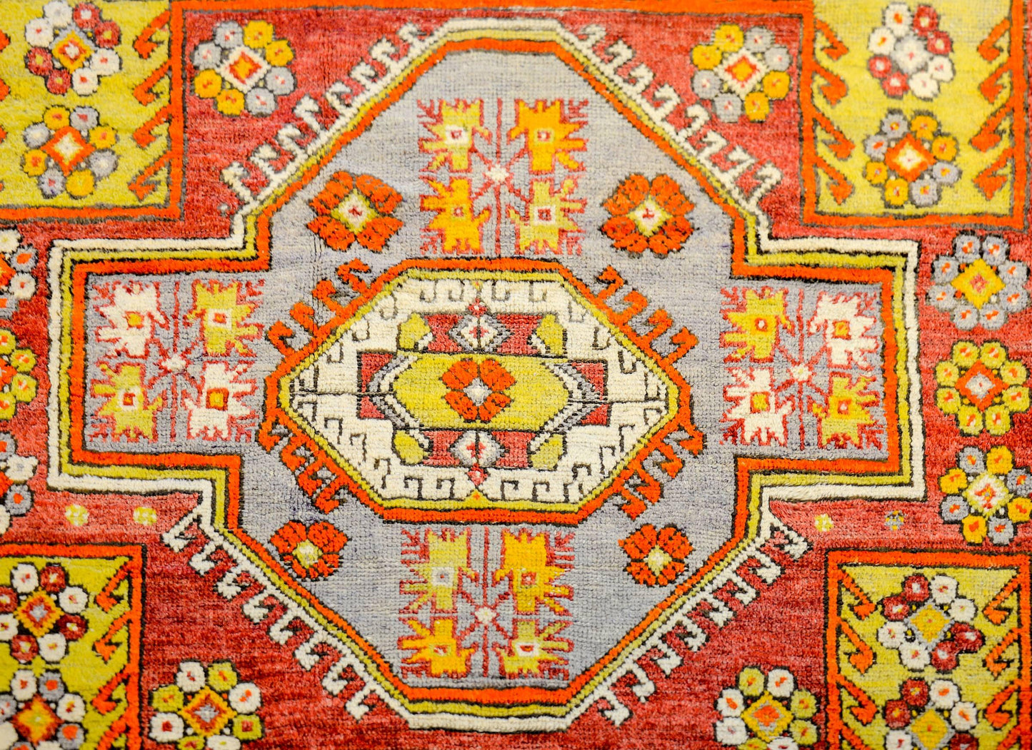 Wonderful Vintage Turkish Konya Rug For Sale