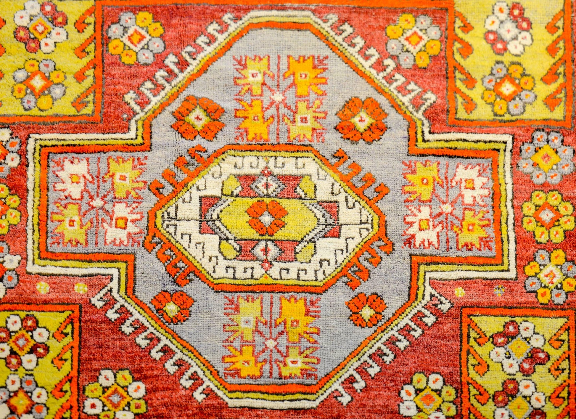Wonderful Vintage Turkish Konya Rug For Sale