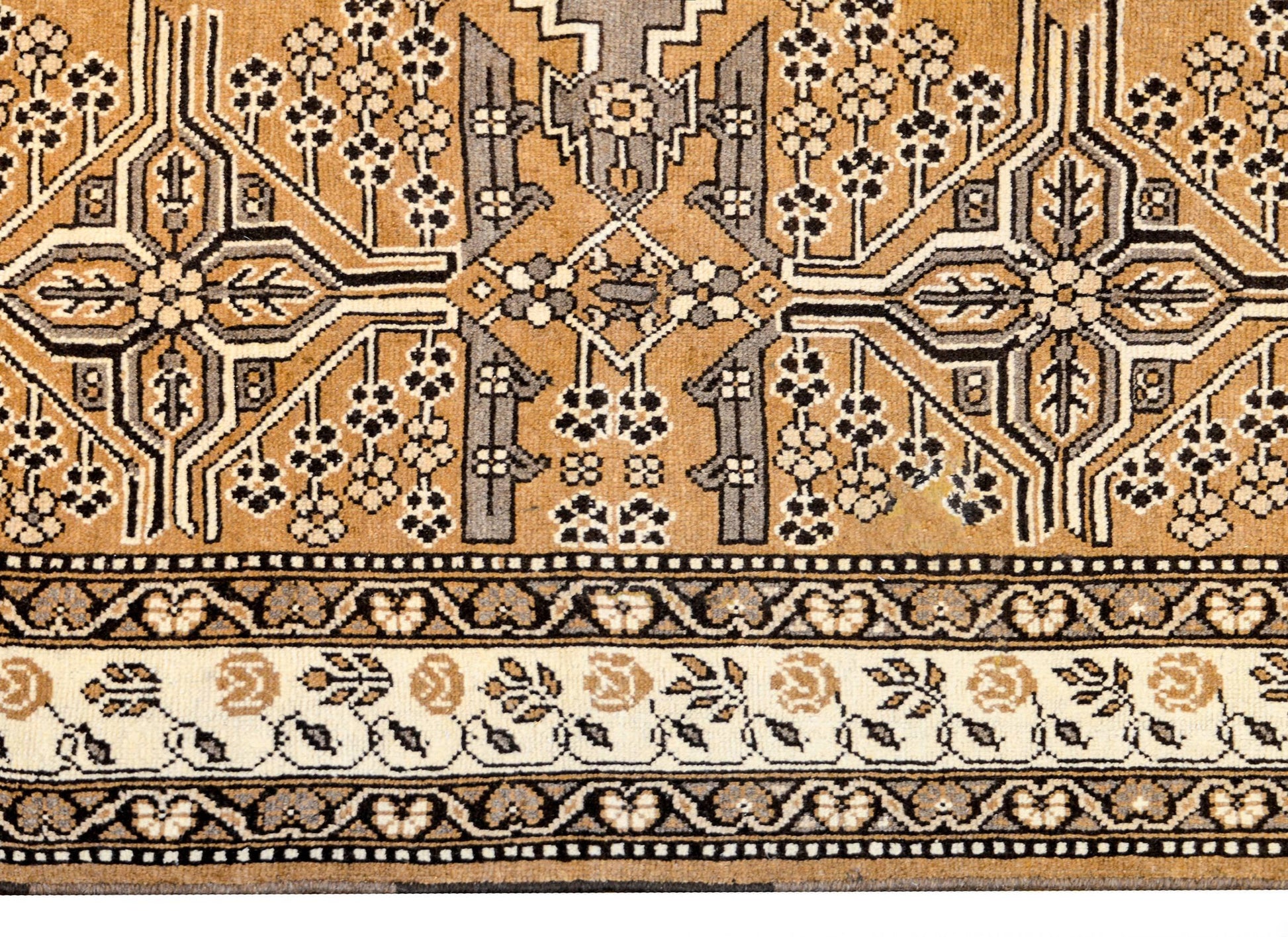 Wonderful Early 20th Century Bakhtiari Rug For Sale