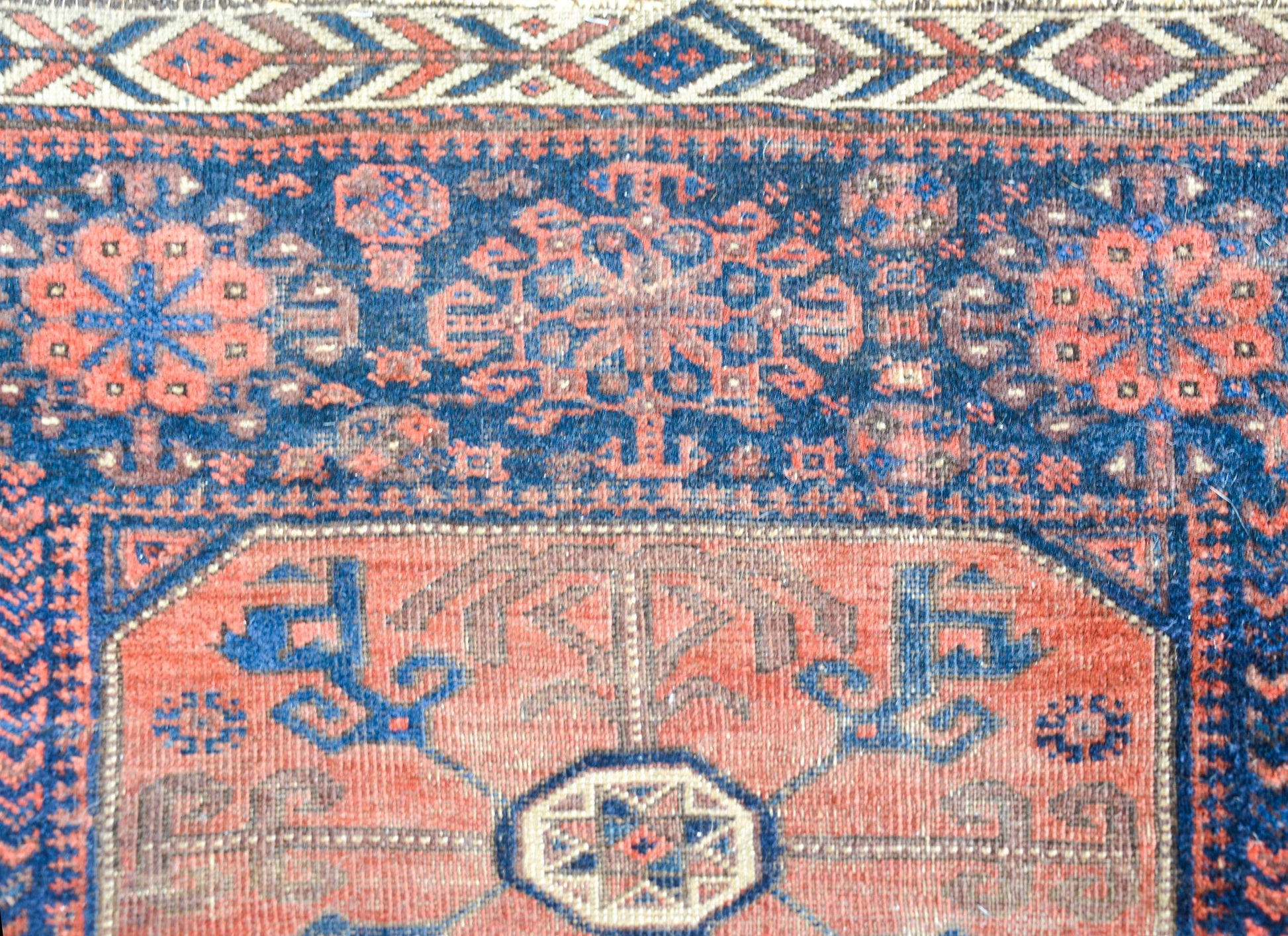 Early 20th Century Persian Baluch Rug For Sale