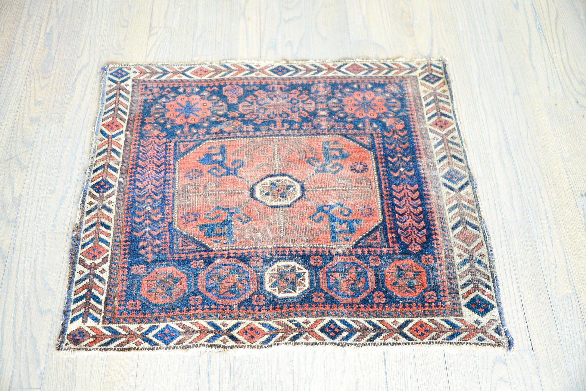 Early 20th Century Persian Baluch Rug For Sale