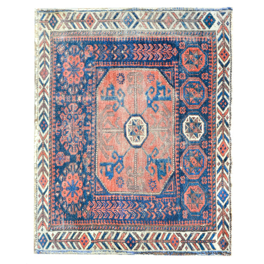 Early 20th Century Persian Baluch Rug For Sale