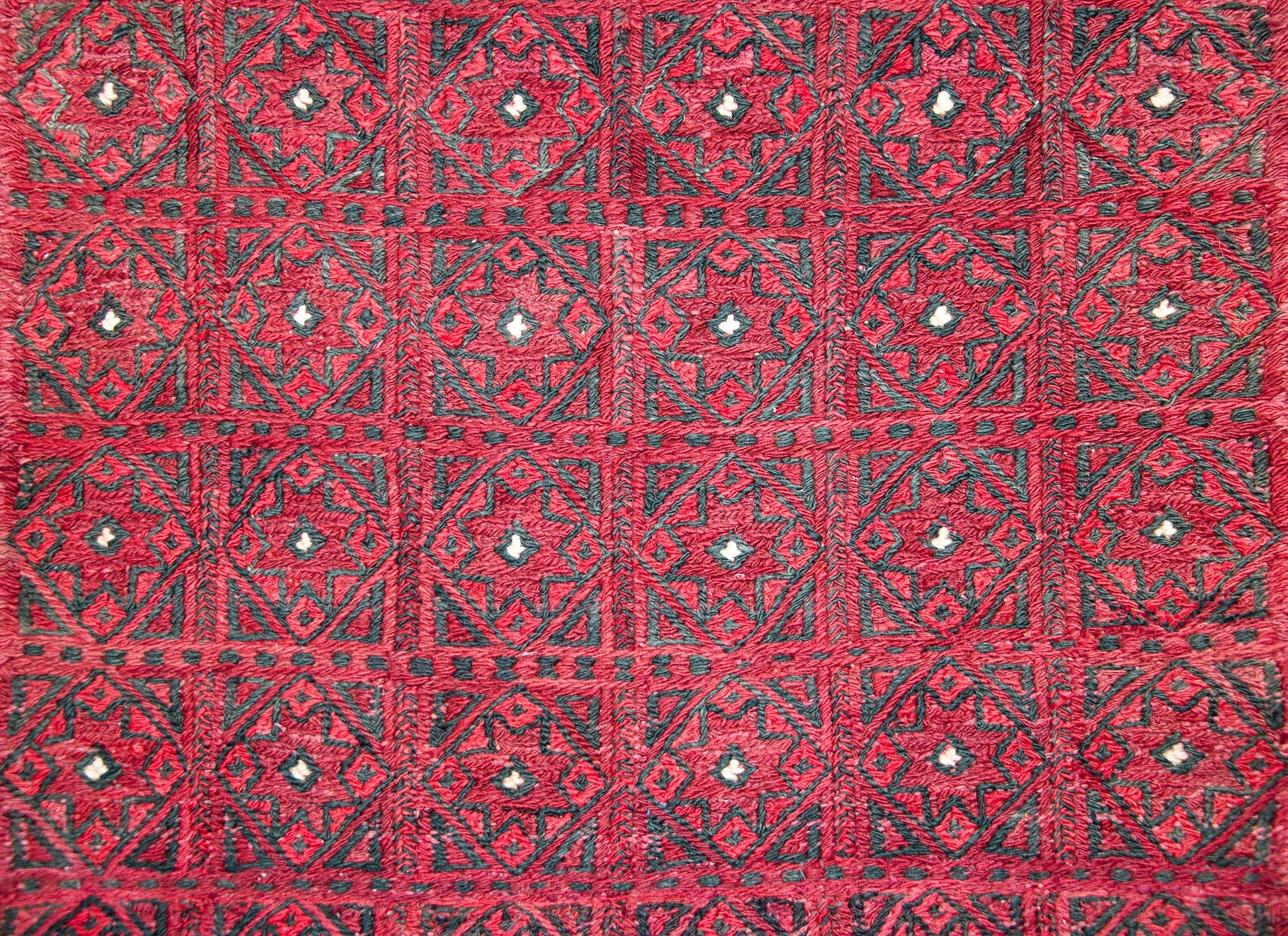 Vintage Turkish Kilim Rug For Sale