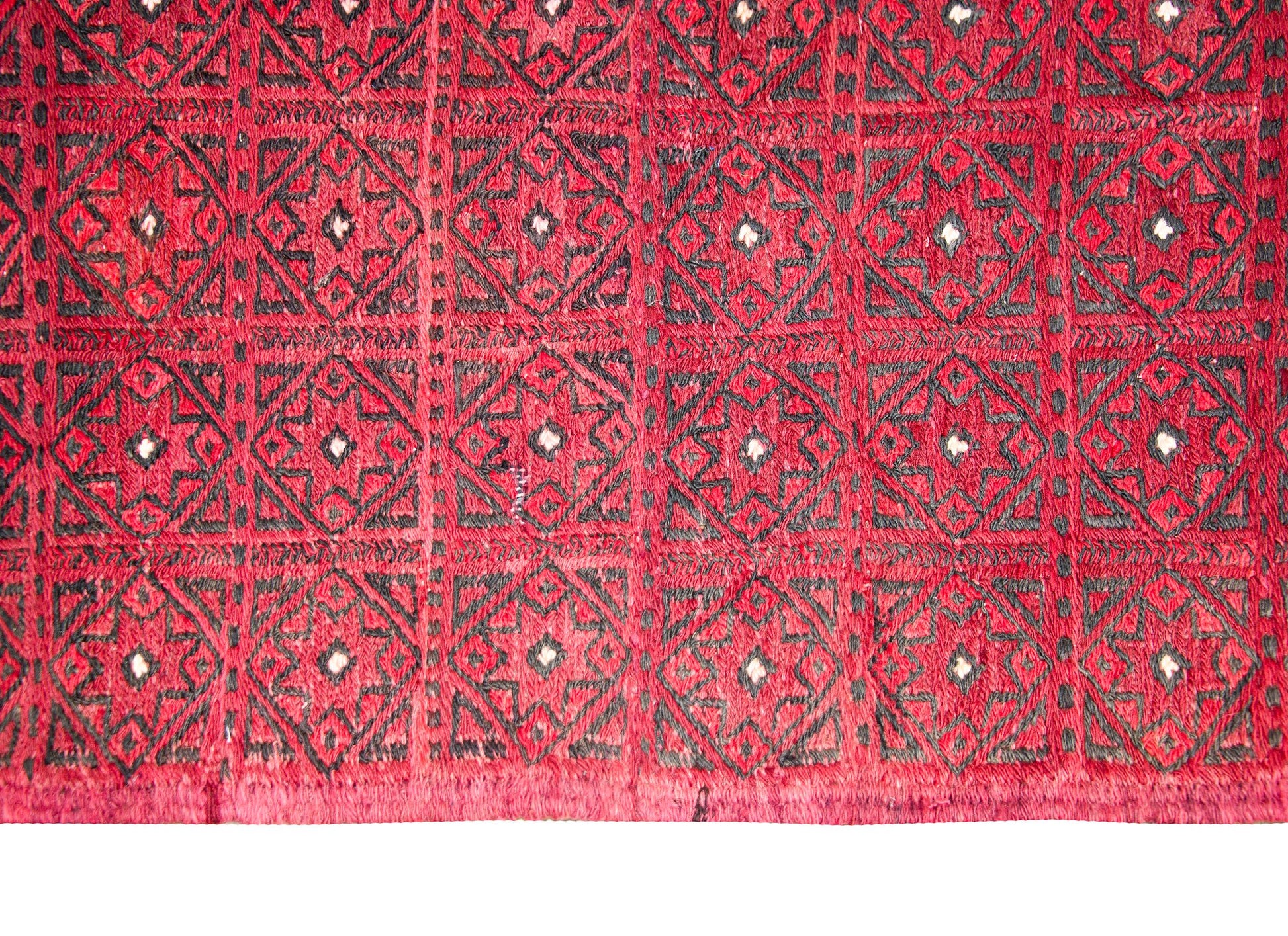 Vintage Turkish Kilim Rug For Sale