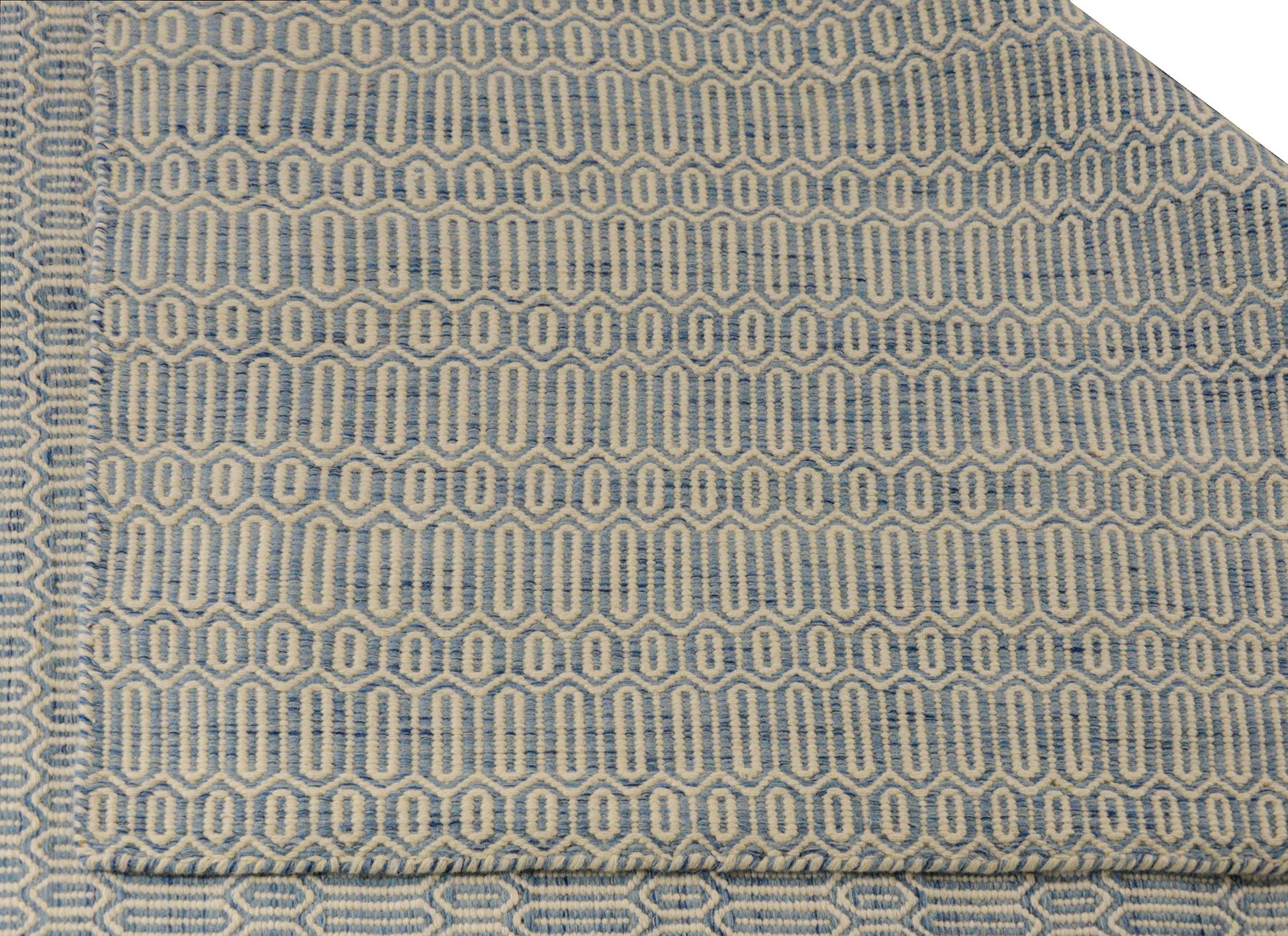 Fantastic Contemporary Indian Flat-Weave Rug For Sale