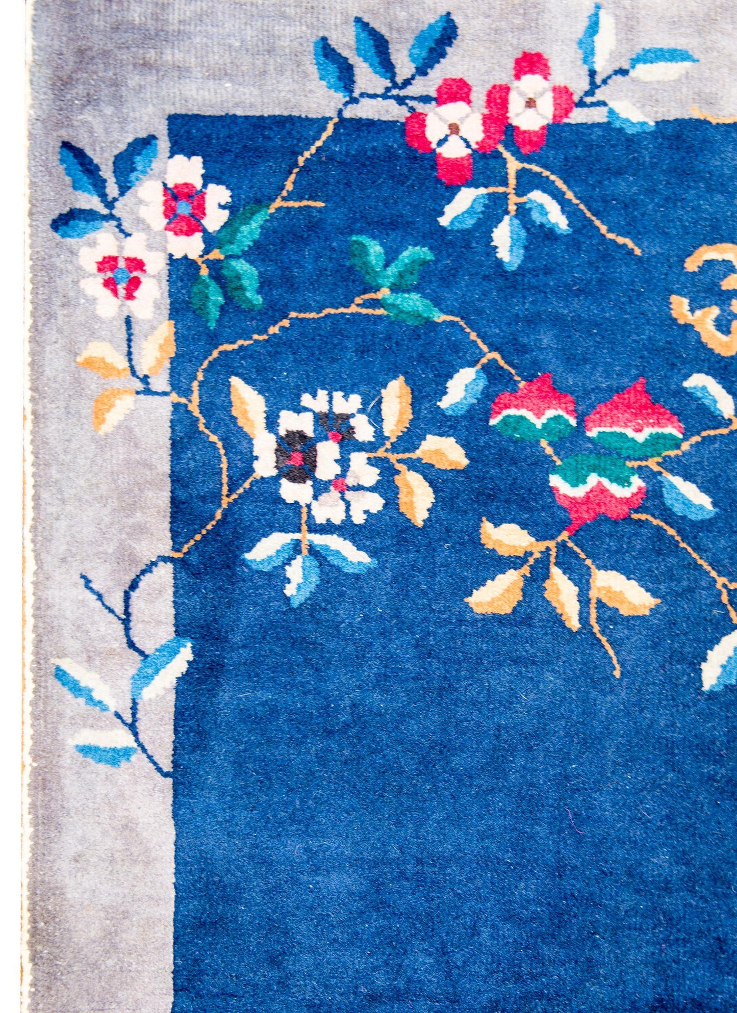 Early 20th Century Antique Art Deco Rug For Sale