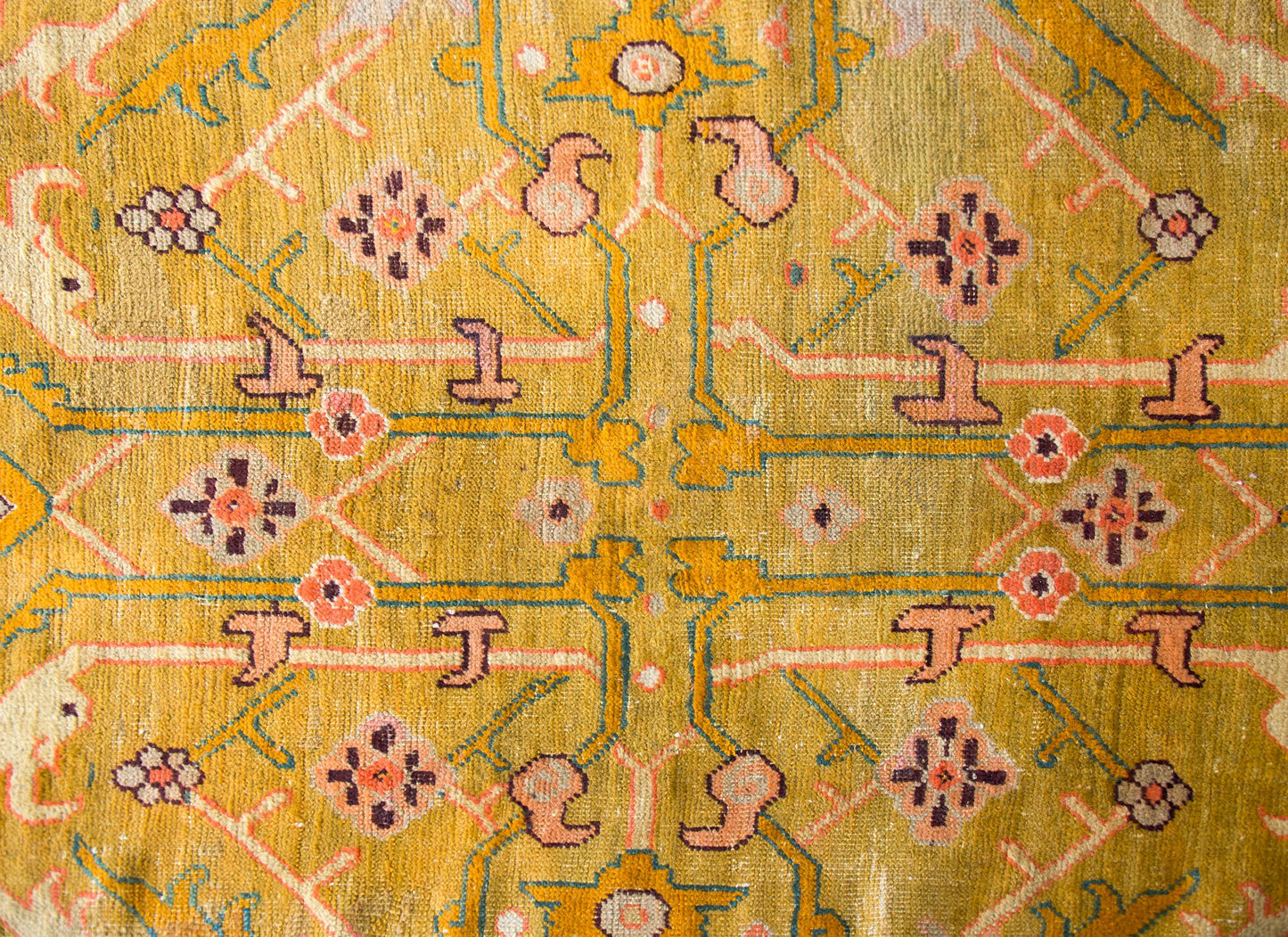 Early 20th Century Turkish Oushak Rug For Sale