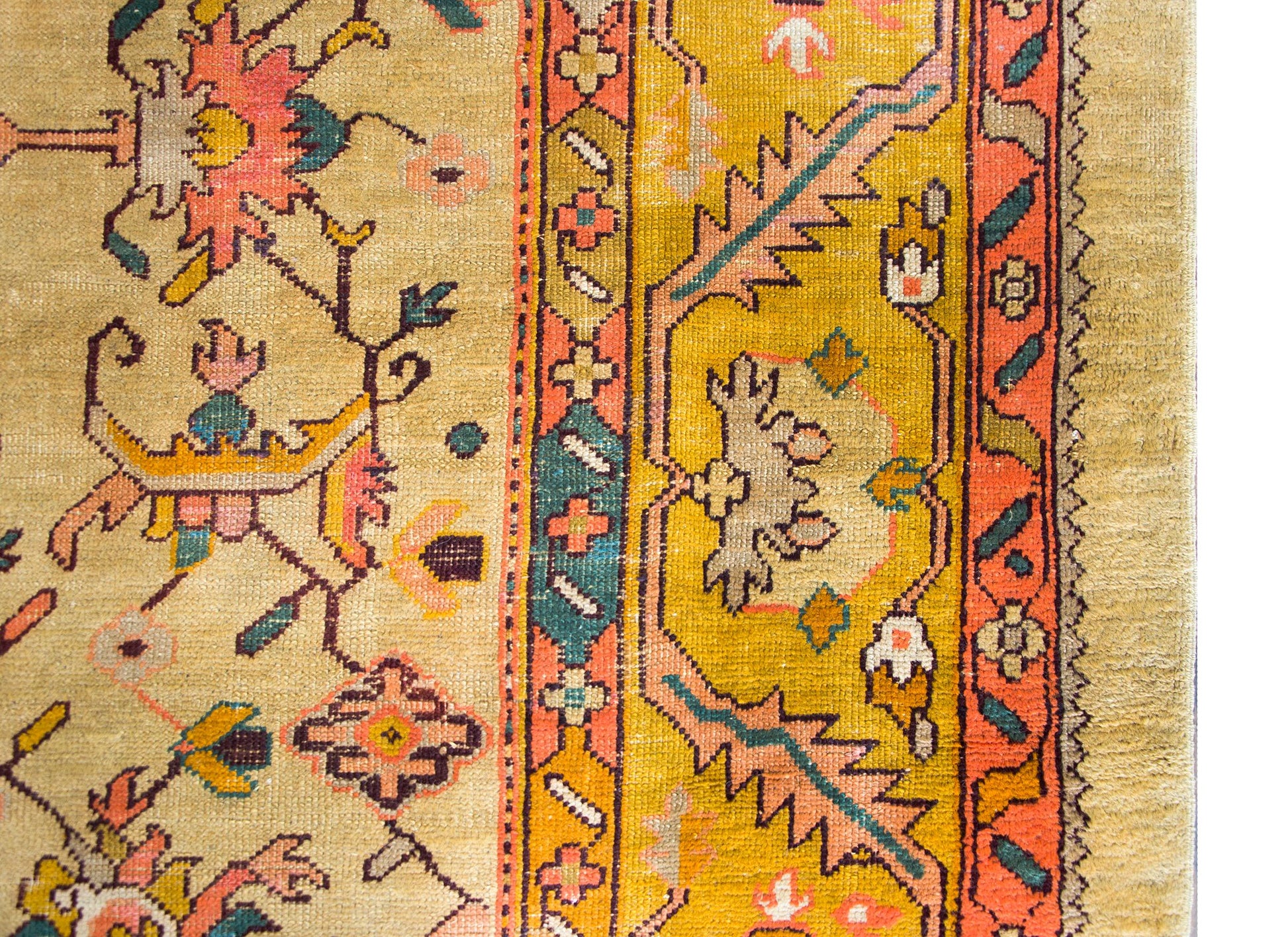 Early 20th Century Turkish Oushak Rug For Sale