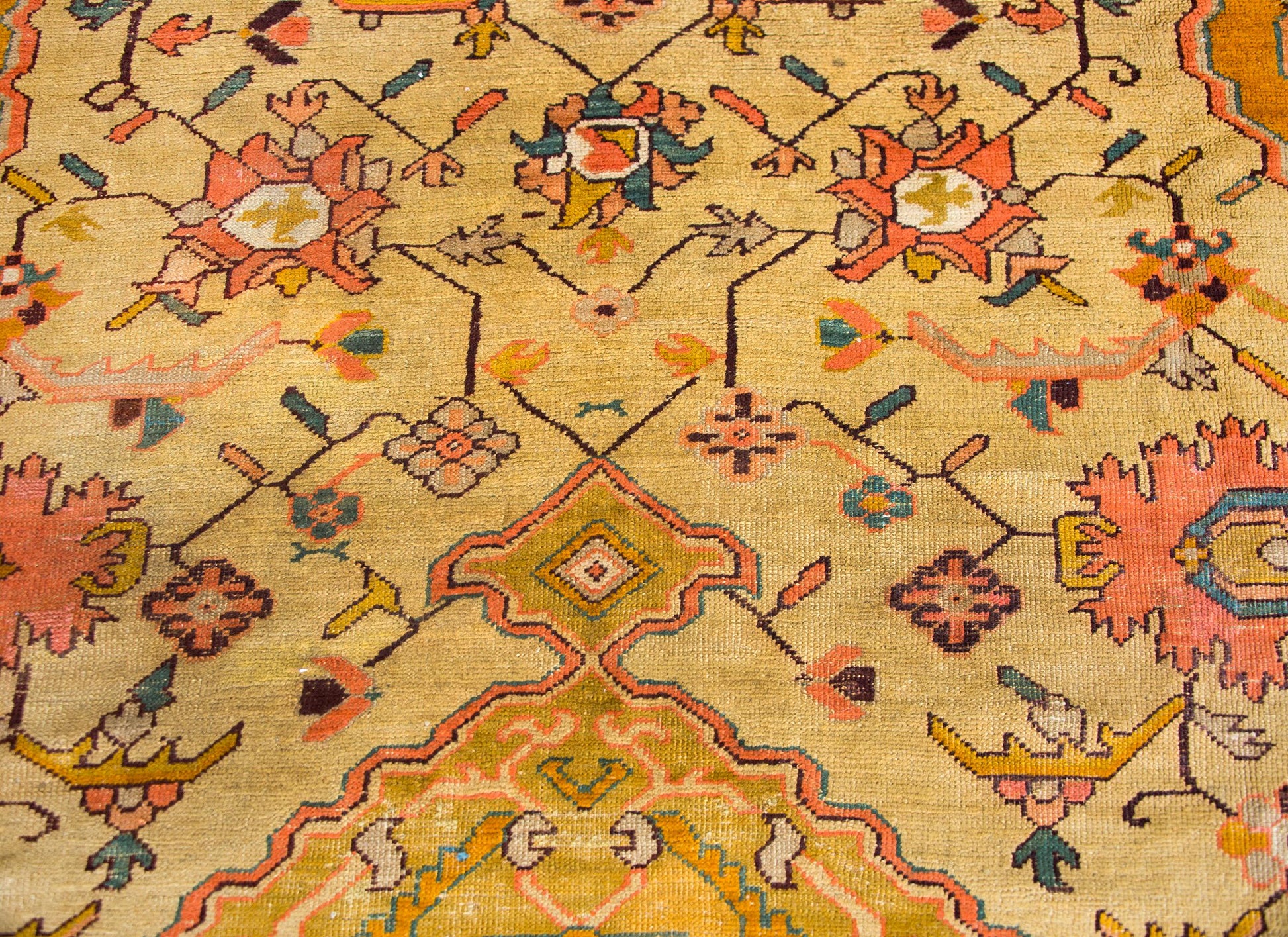 Early 20th Century Turkish Oushak Rug For Sale