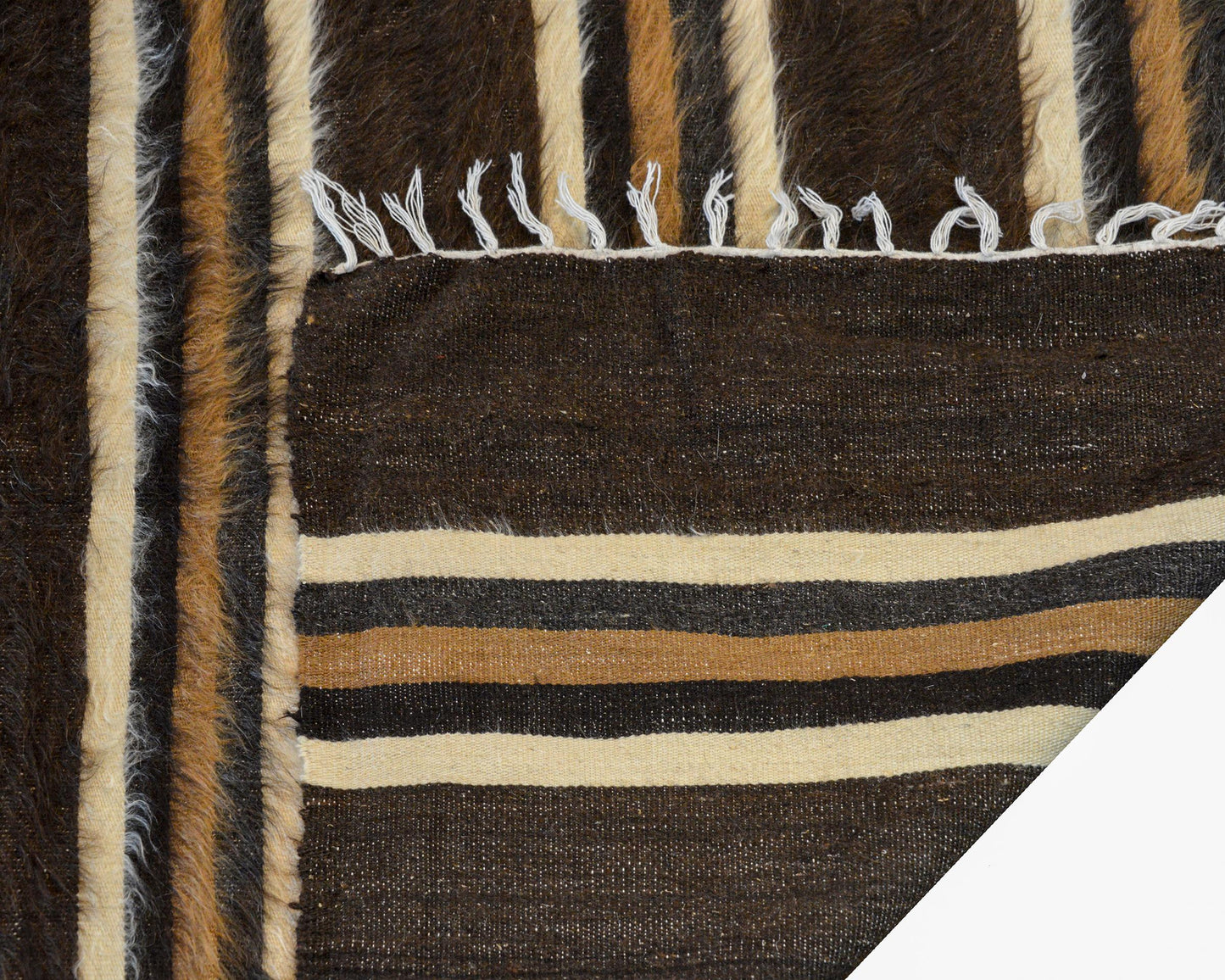 Fantastic Vintage Turkish Siirt Rug For Sale
