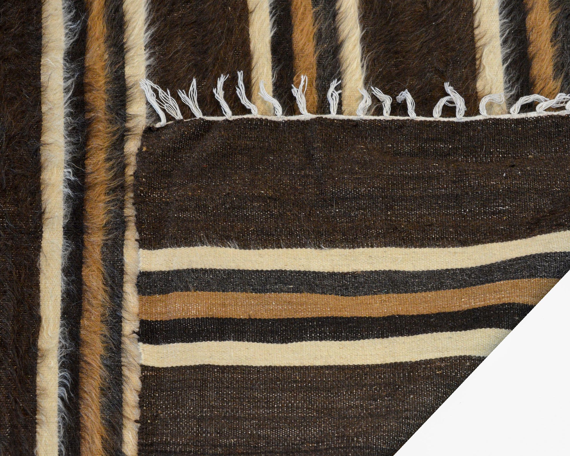 Fantastic Vintage Turkish Siirt Rug For Sale