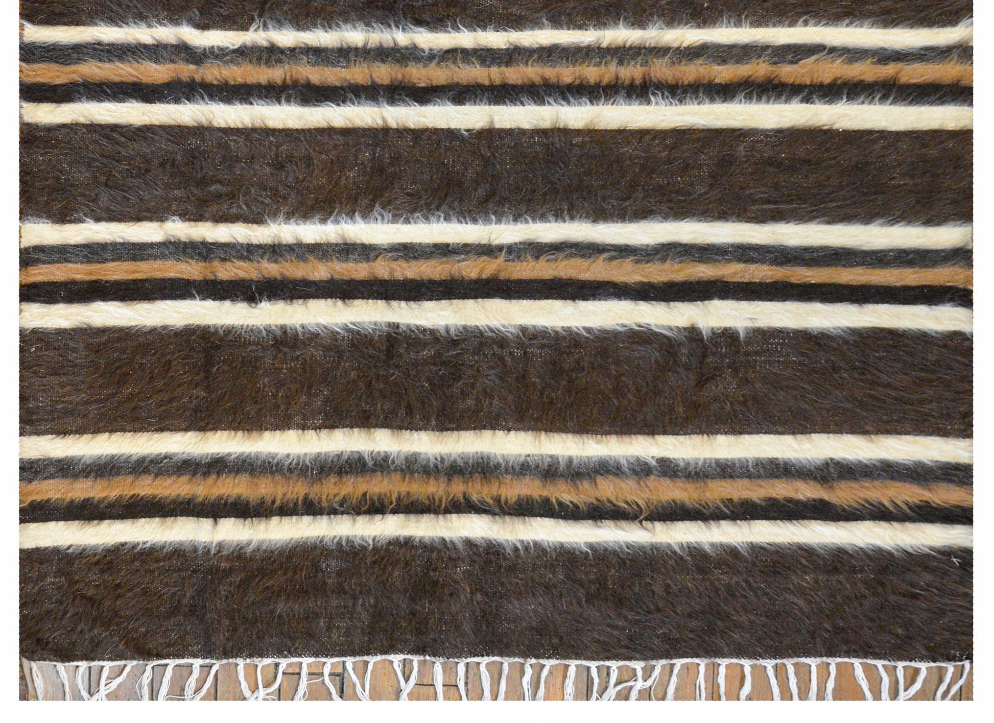 Fantastic Vintage Turkish Siirt Rug For Sale