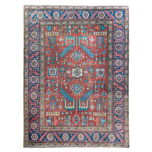 Early 20th Century Persian Heriz Rug For Sale
