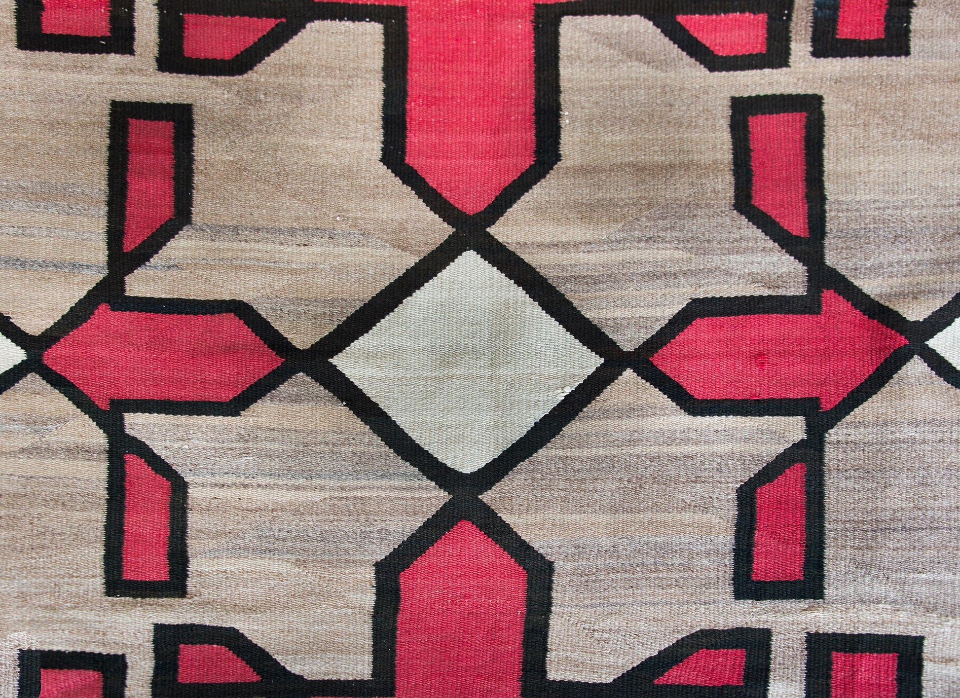 Fantastic Early 20th Century Navajo Rug For Sale