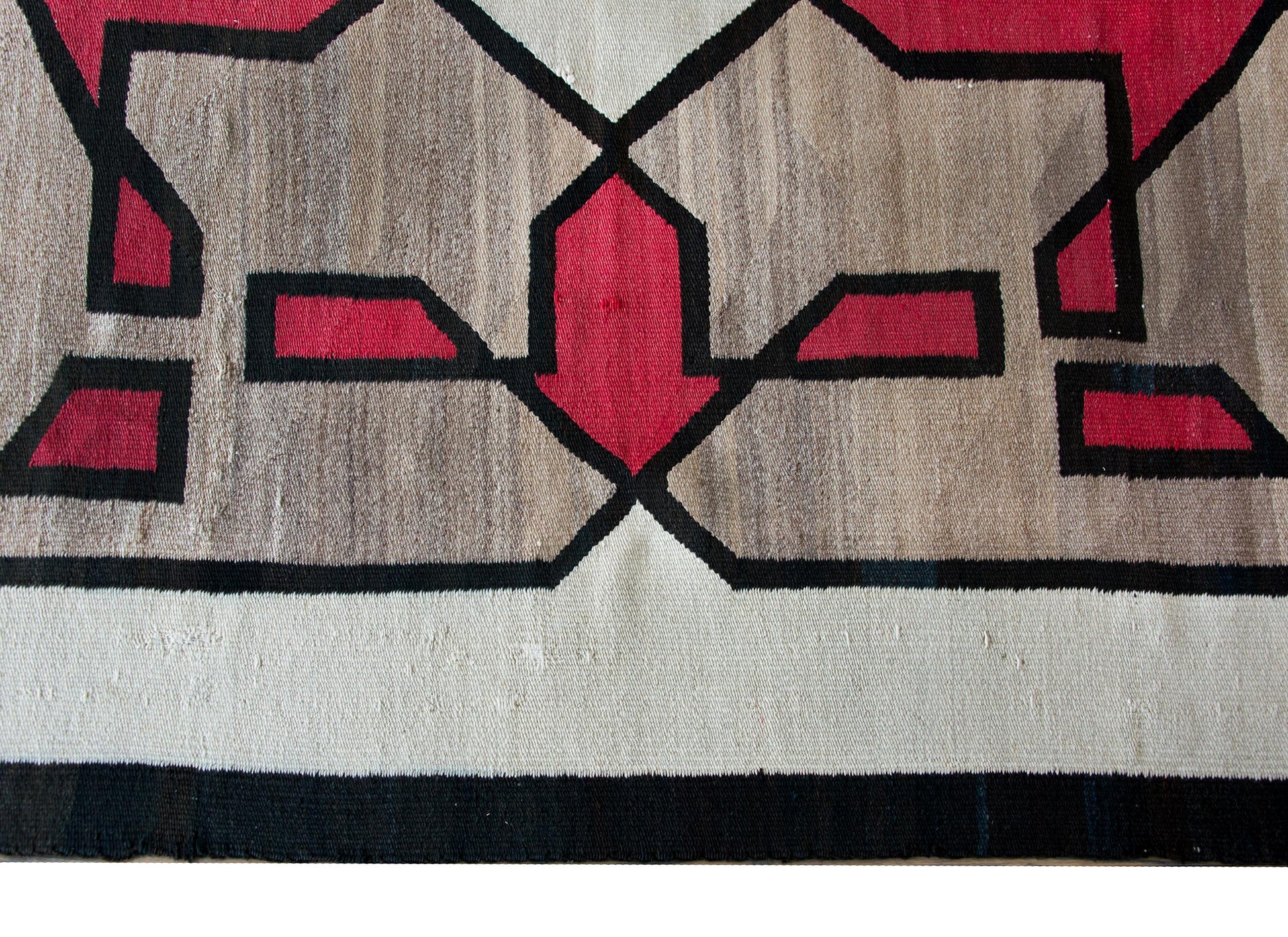 Fantastic Early 20th Century Navajo Rug For Sale