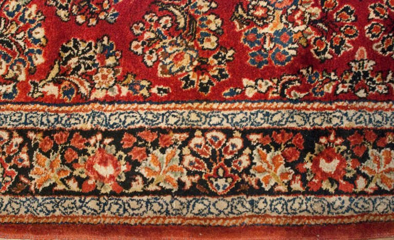 Early 20th Century Sarouk Runner For Sale